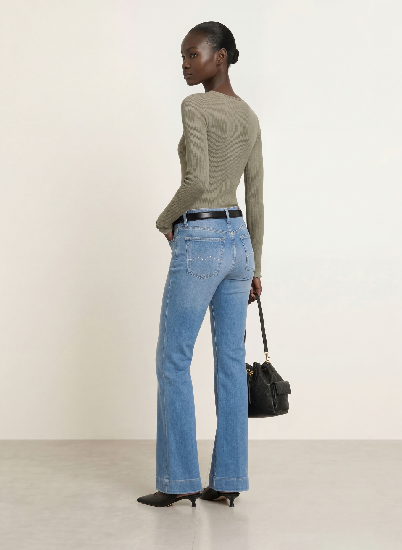 rosemunde Longsleeve: OLIV