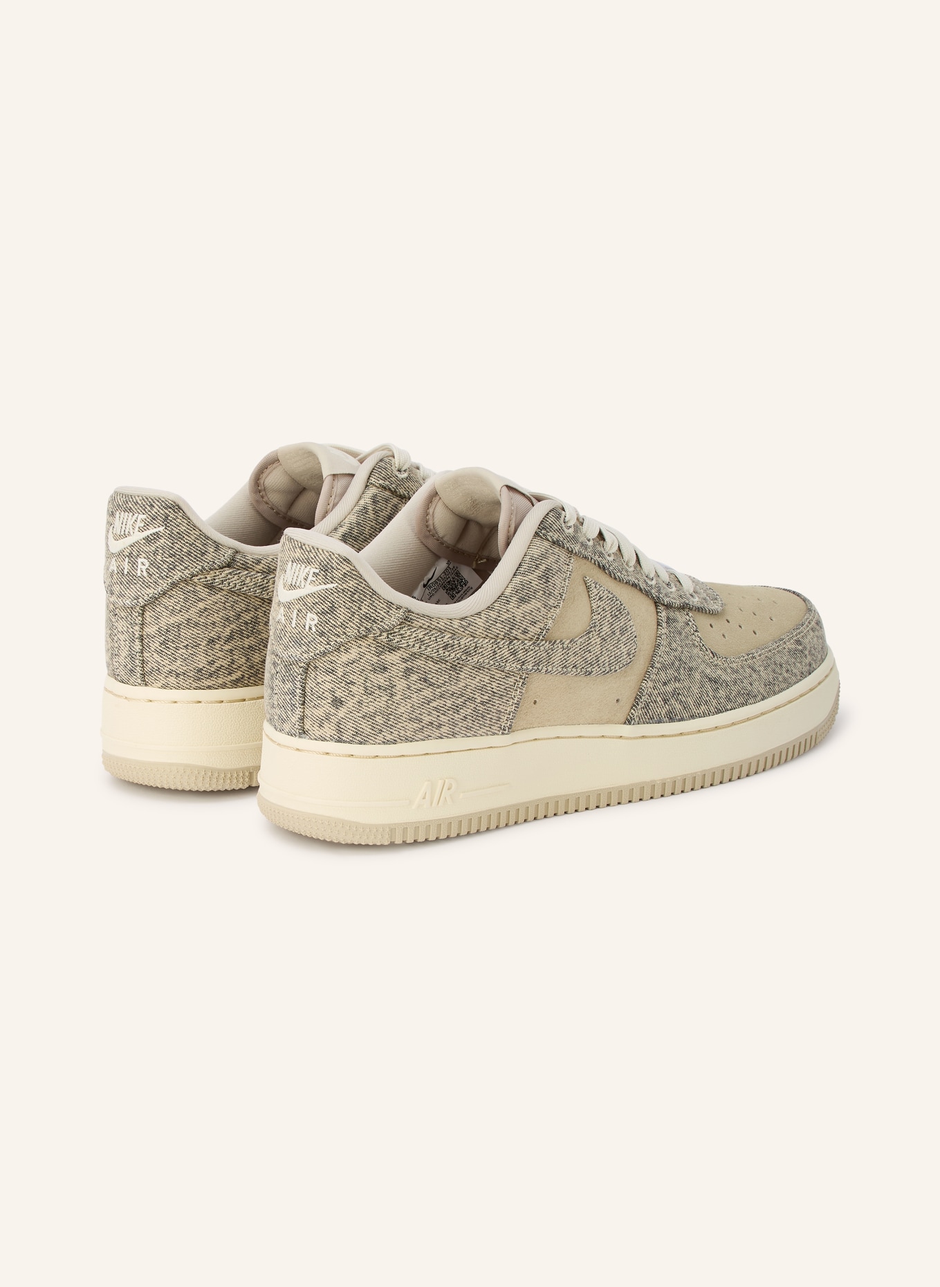 Nike AIR FORCE 1 '07 LV8 Sneakers: BEIGE / BLACK