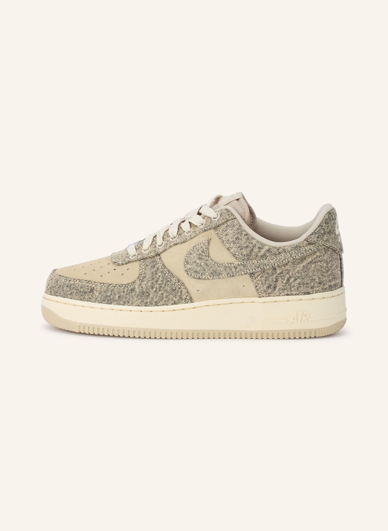 Nike AIR FORCE 1 '07 LV8 Sneakers: BEIGE / BLACK