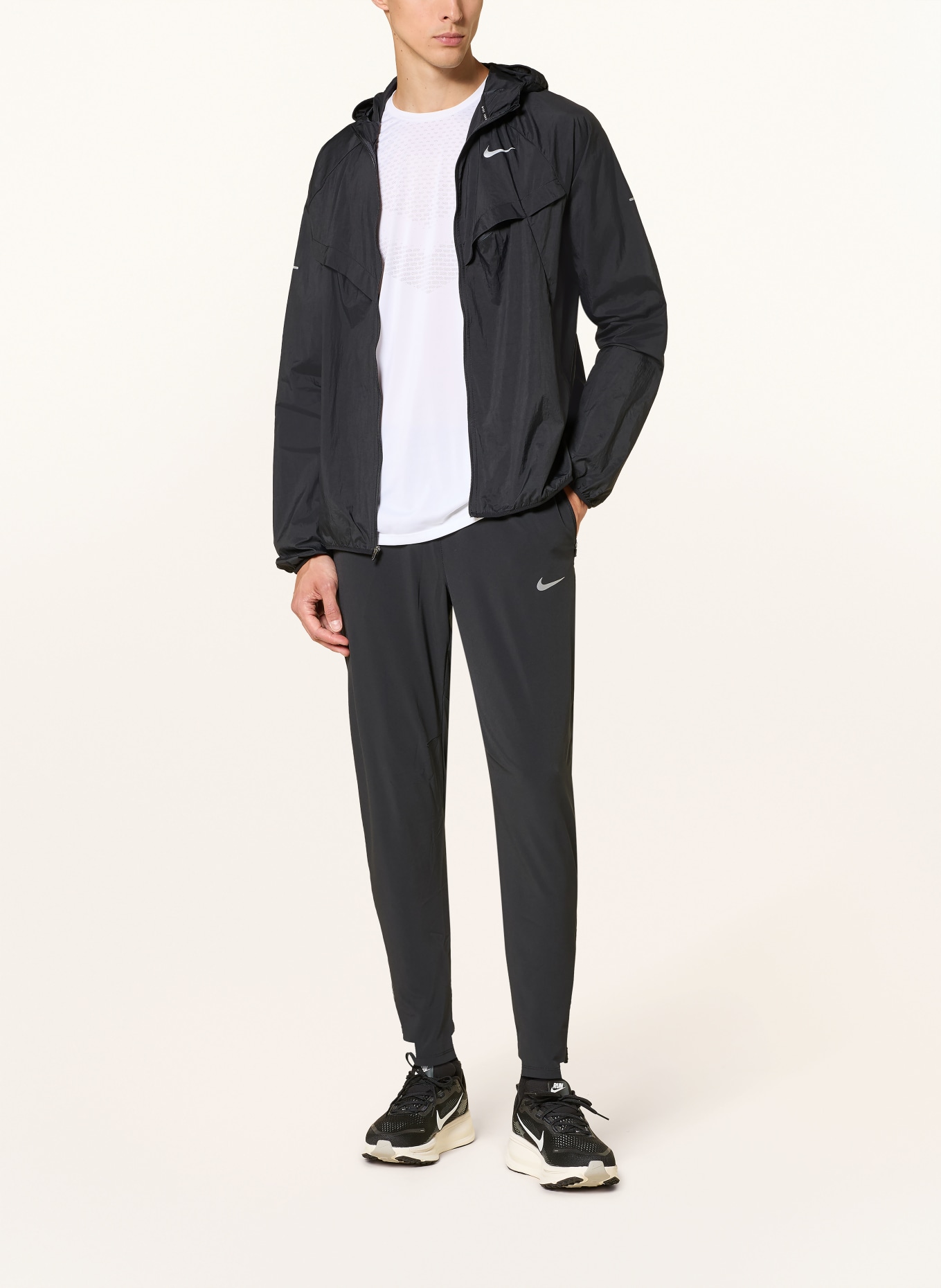 Nike Laufhose STRIDE: SCHWARZ