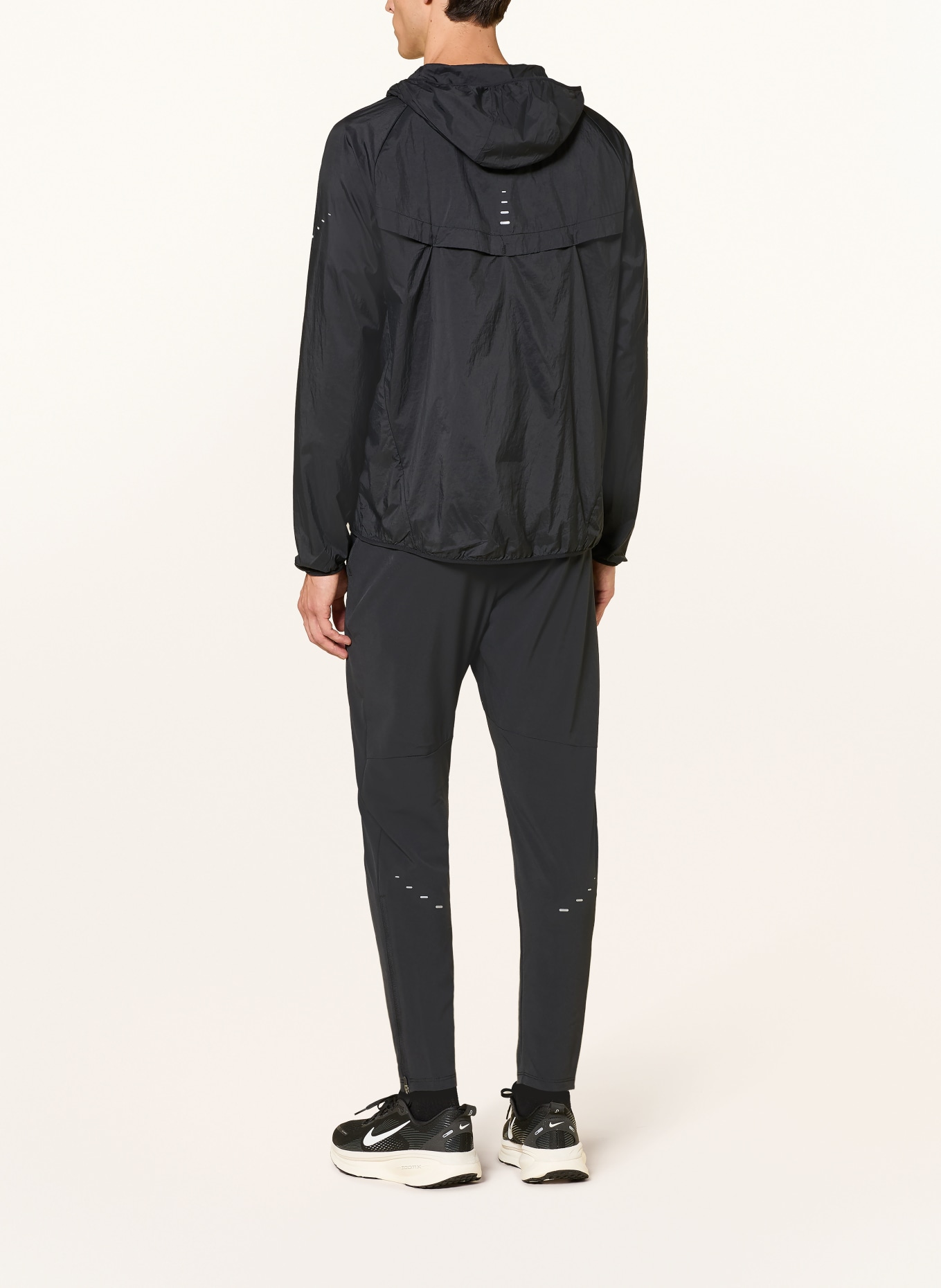 Nike Laufhose STRIDE: SCHWARZ