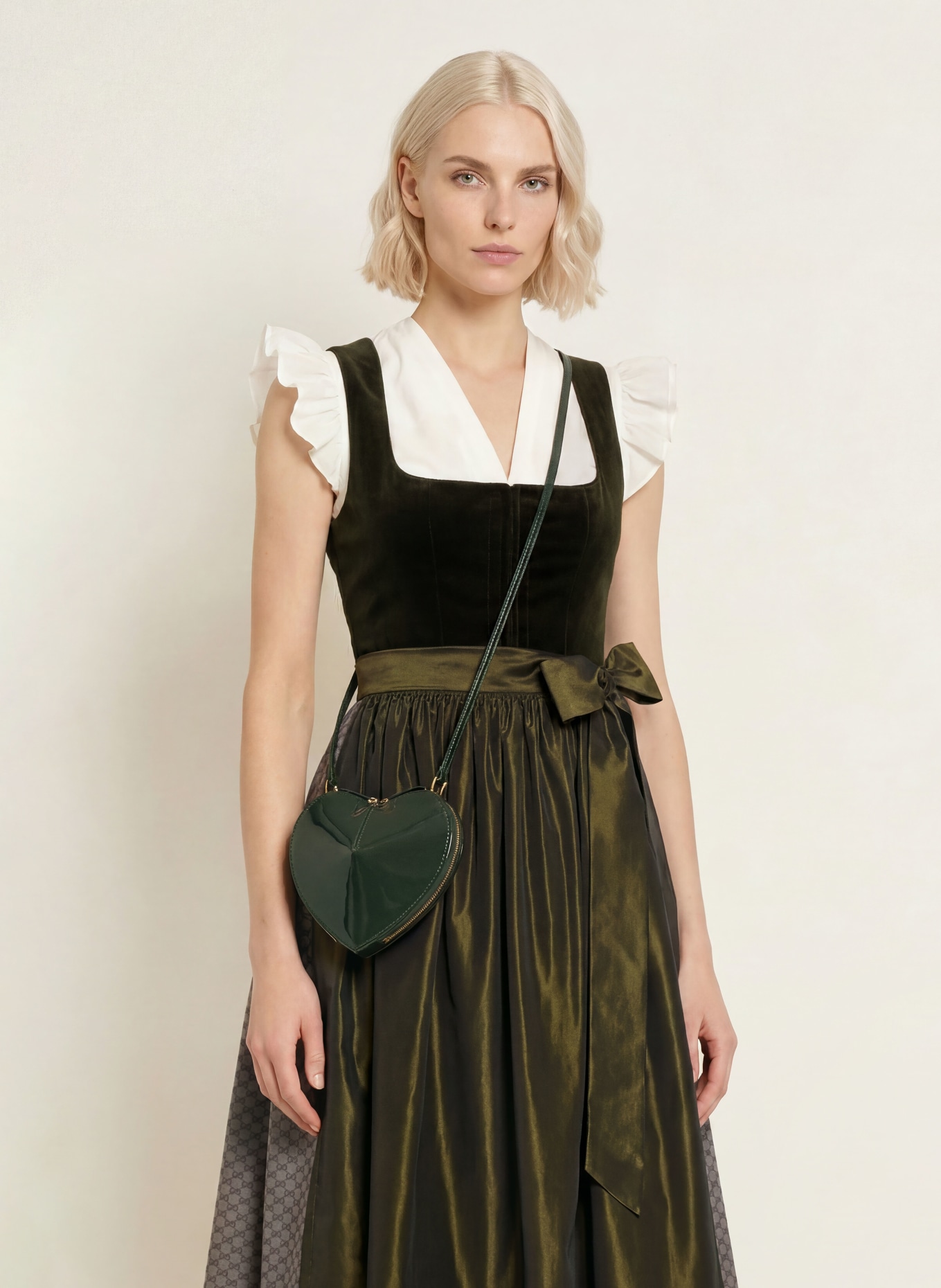 Johann & Johanna Dirndl: DARK GREEN / GRAY
