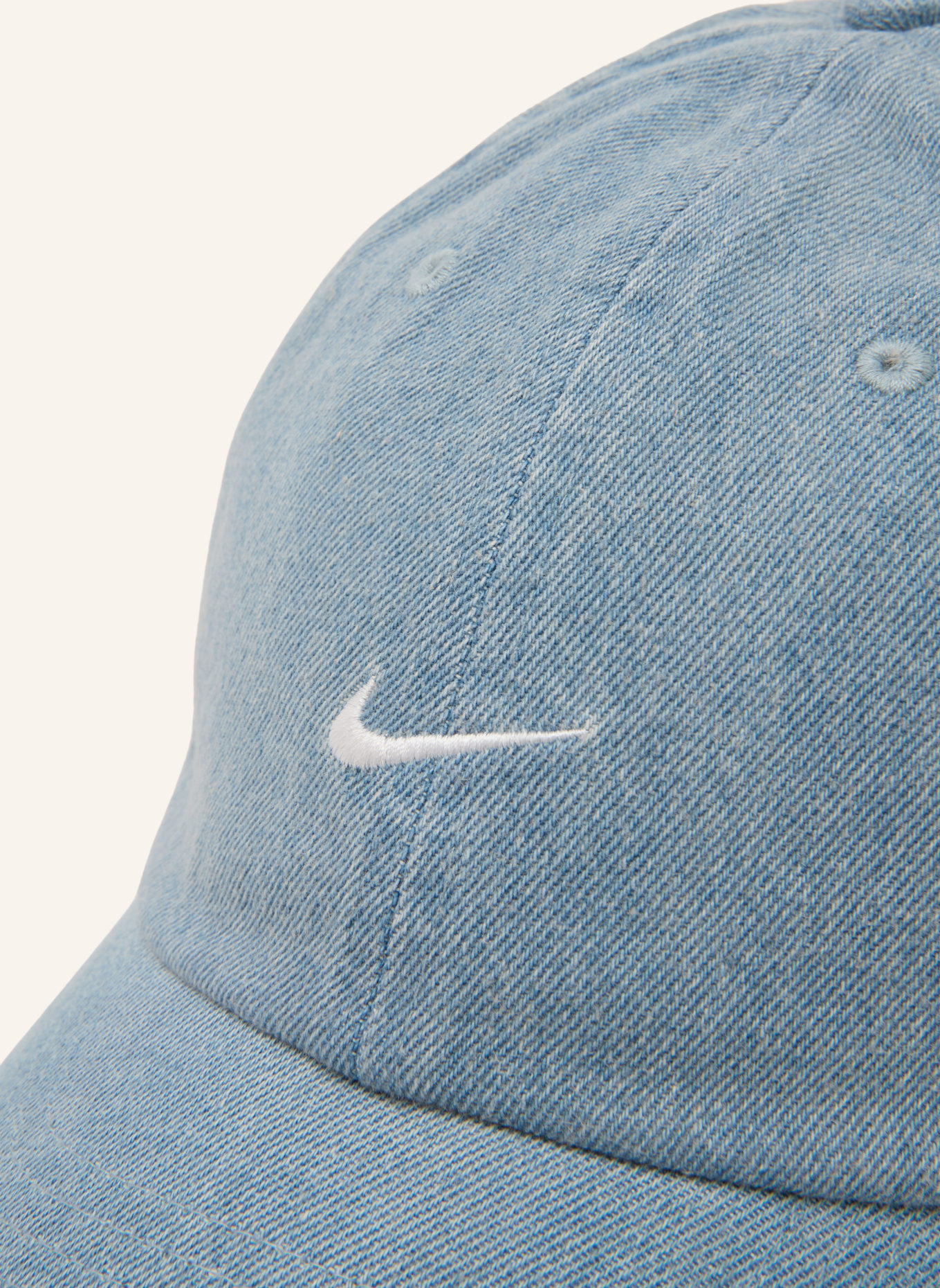 Nike Jeans-Cap CLUB: HELLBLAU