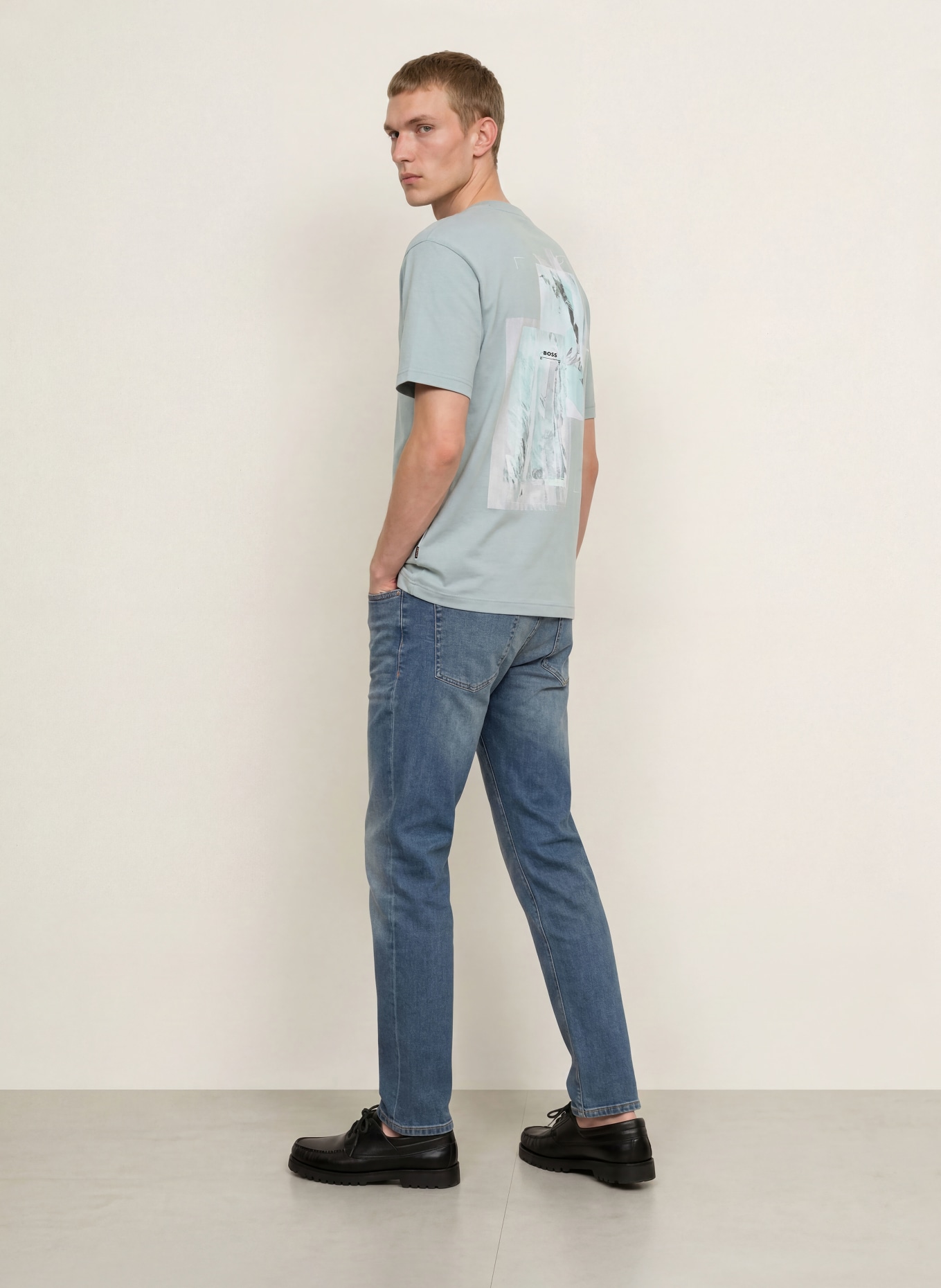BOSS Tricou FRAME: GRI