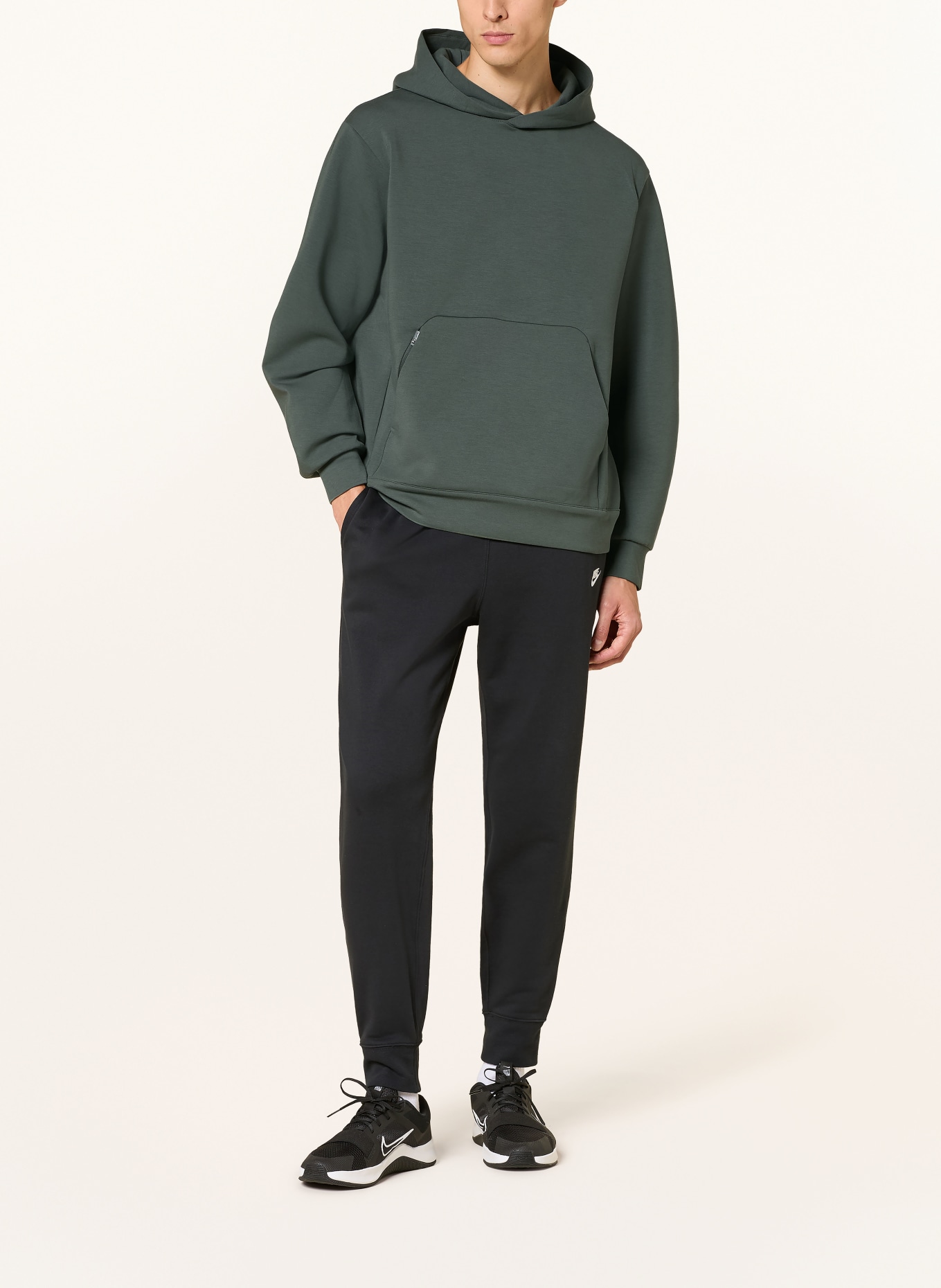 Nike Hoodie 24.7 IMPOSSIBLYSOFT: GRÜN