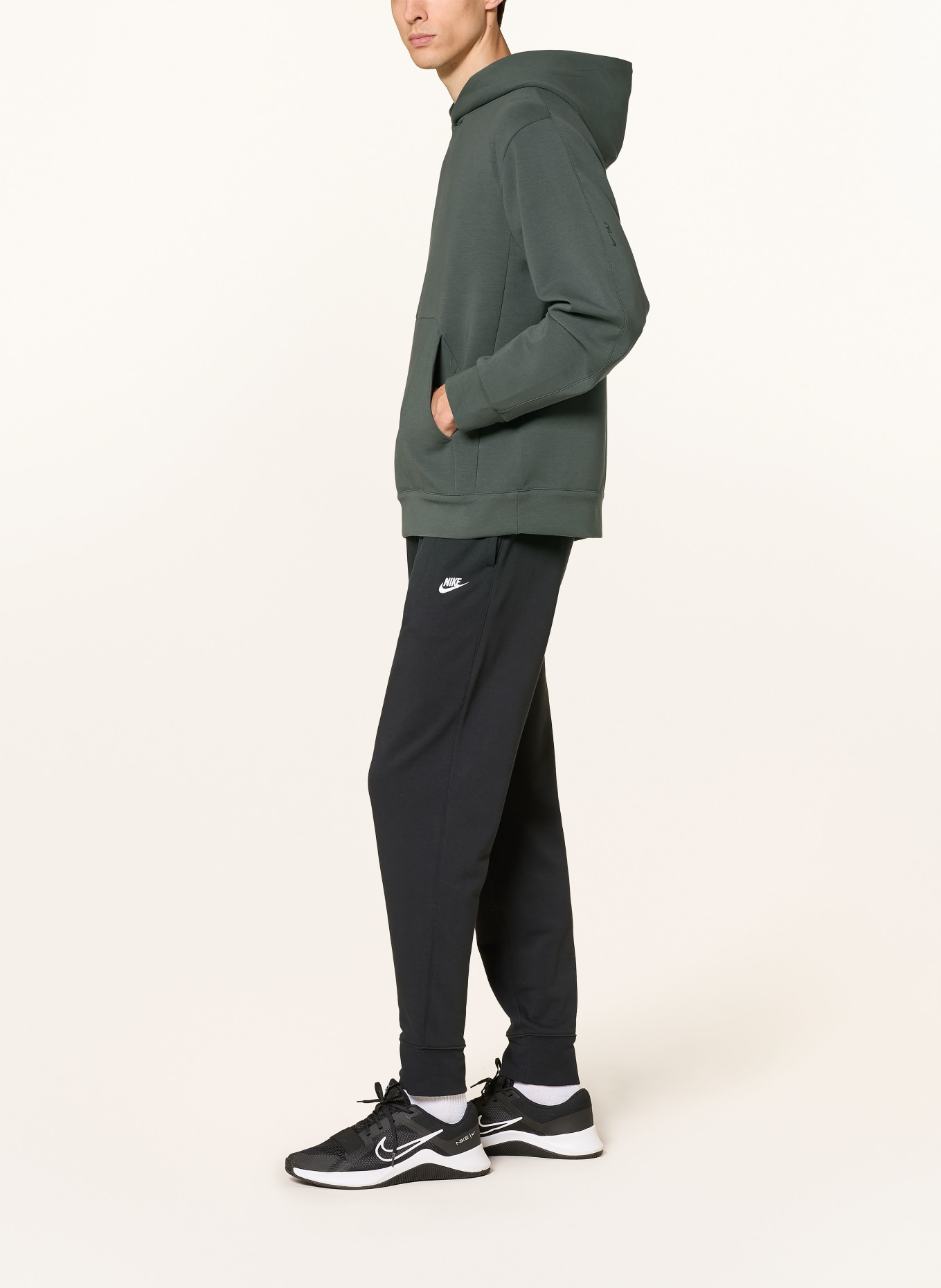 Nike Hoodie 24.7 IMPOSSIBLYSOFT: GRÜN