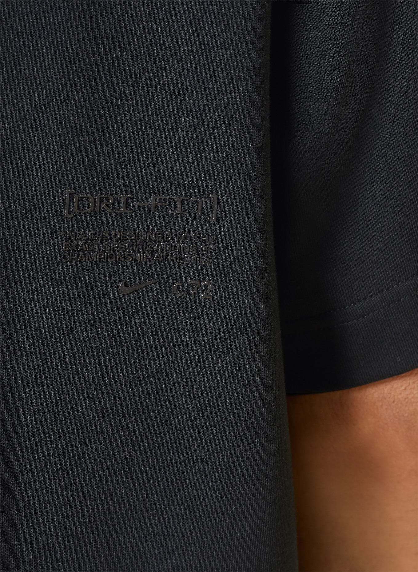 Nike Funktionsshirt N.A.C: SCHWARZ