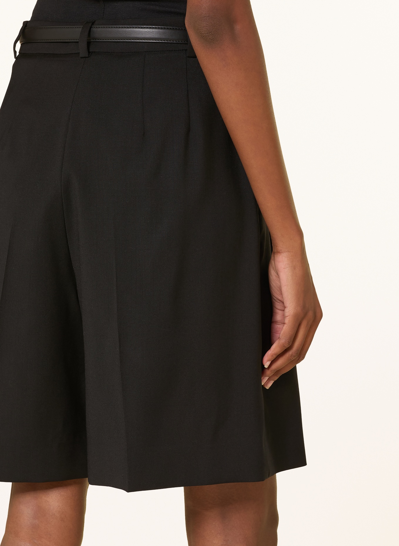 Max Mara STUDIO Short ADORNO: NOIR