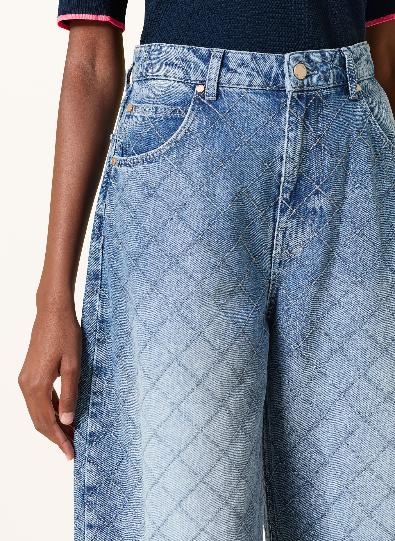 ESSENTIEL ANTWERP Jeansy typu barrel KATSU: AQ04 Aquamarine