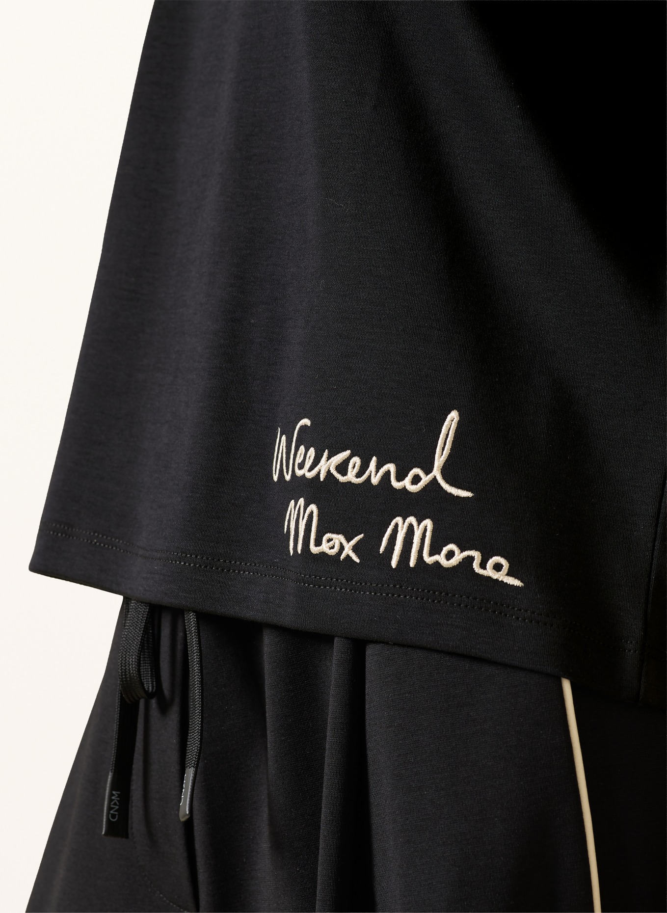 WEEKEND Max Mara Tričko SALA: ČERNÁ