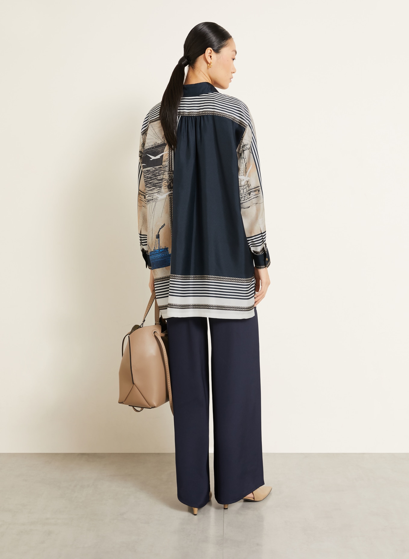 Max Mara MXMTEGLIA Blouse: BEIGE / WHITE / BLACK
