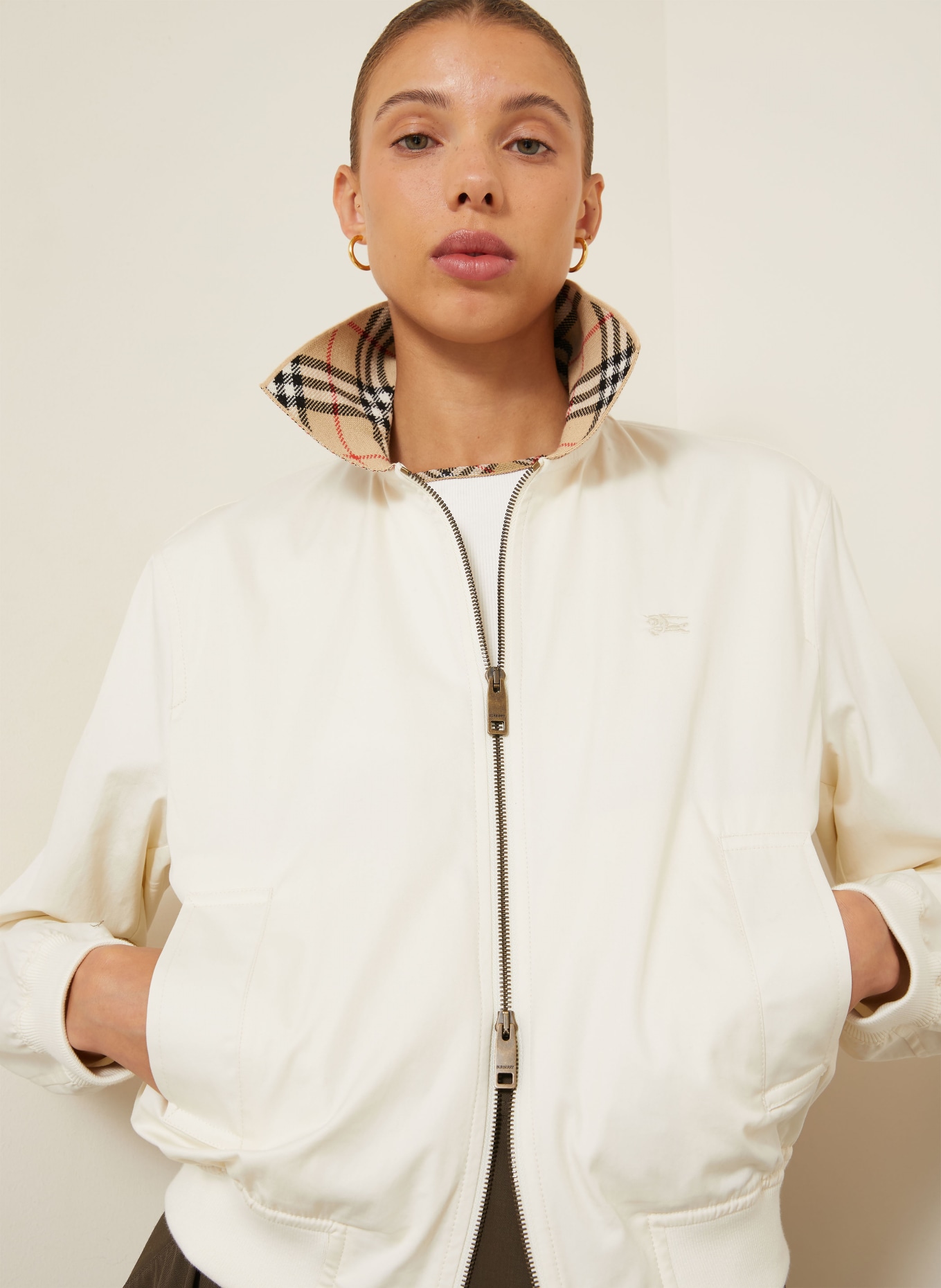 BURBERRY HAYFIELD Bomber jacket: CREAM / BEIGE / RED
