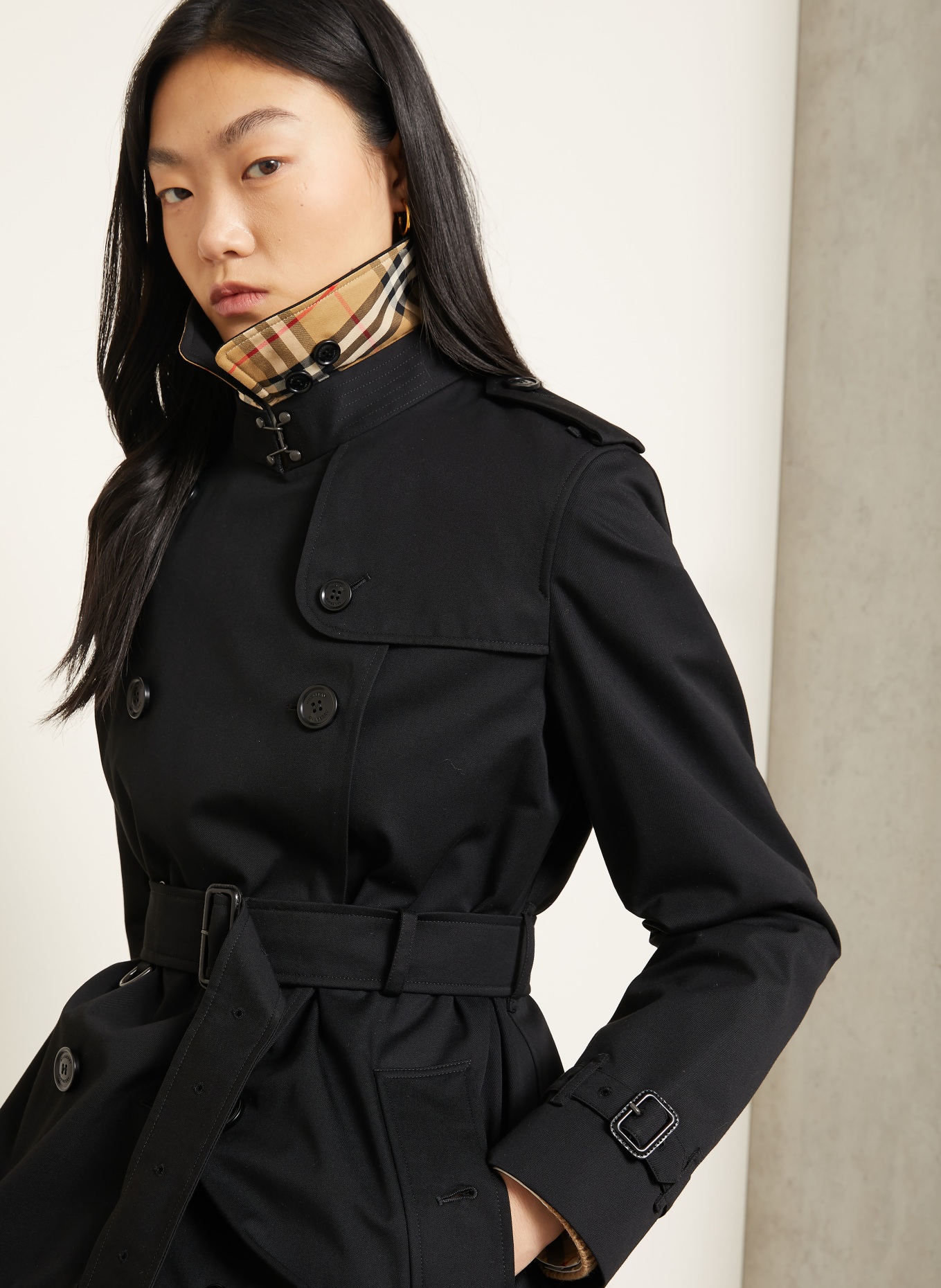 BURBERRY Trencz KENSINGTON: CZARNY