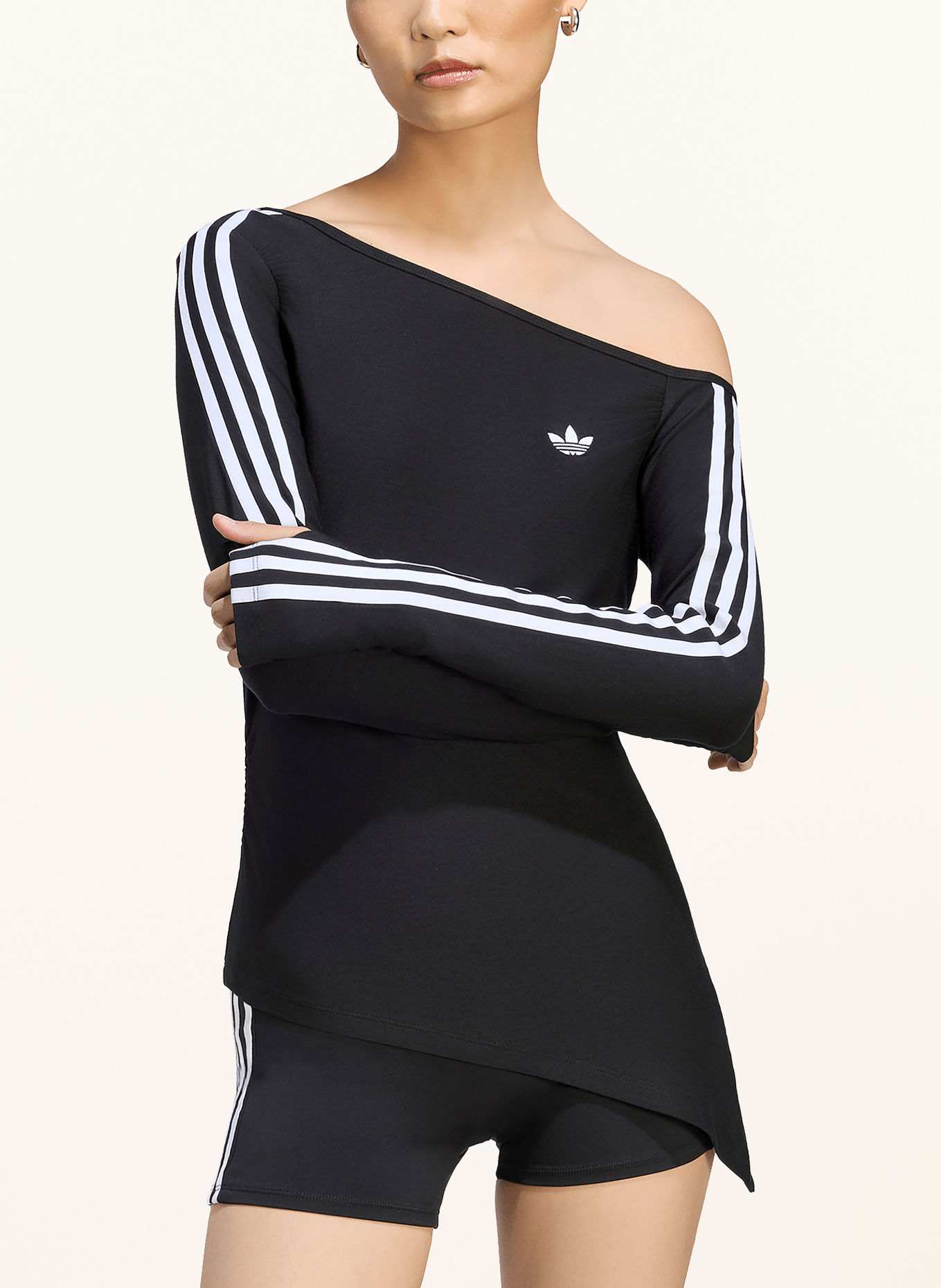 adidas Originals One-Shoulder-Shirt: SCHWARZ / WEISS