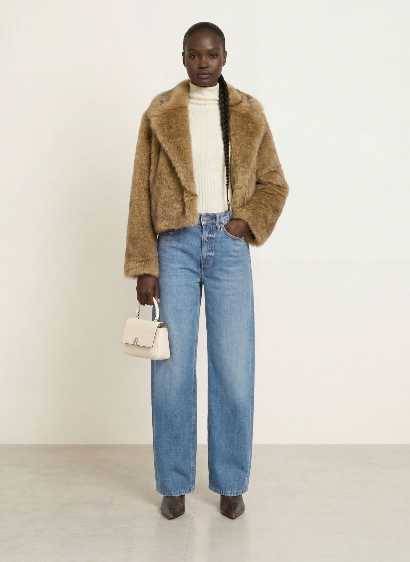 TORY BURCH Axelväska CHARLIE MINI: VIT