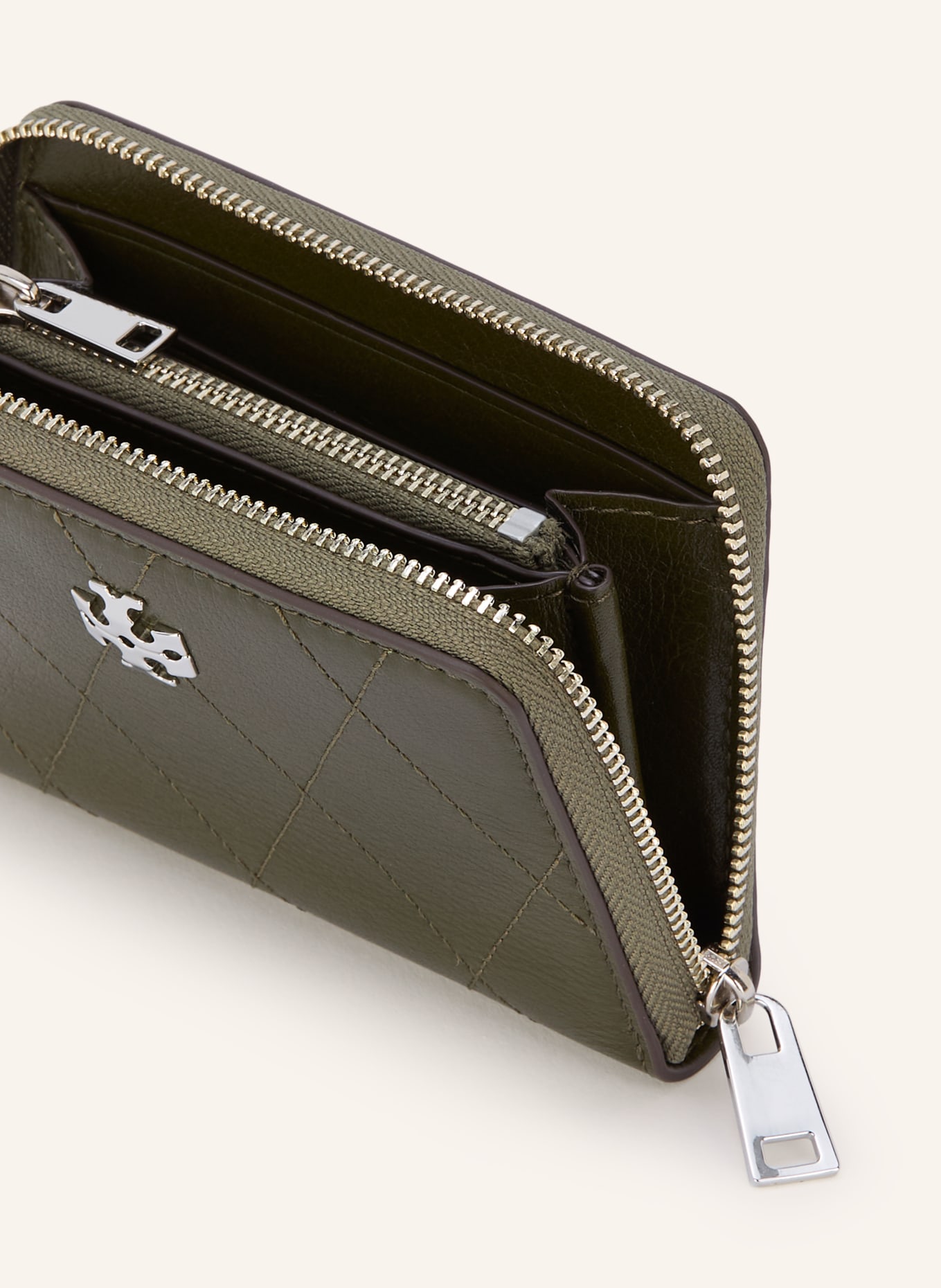 TORY BURCH Geldbörse CHARLIE: KHAKI / SILBER