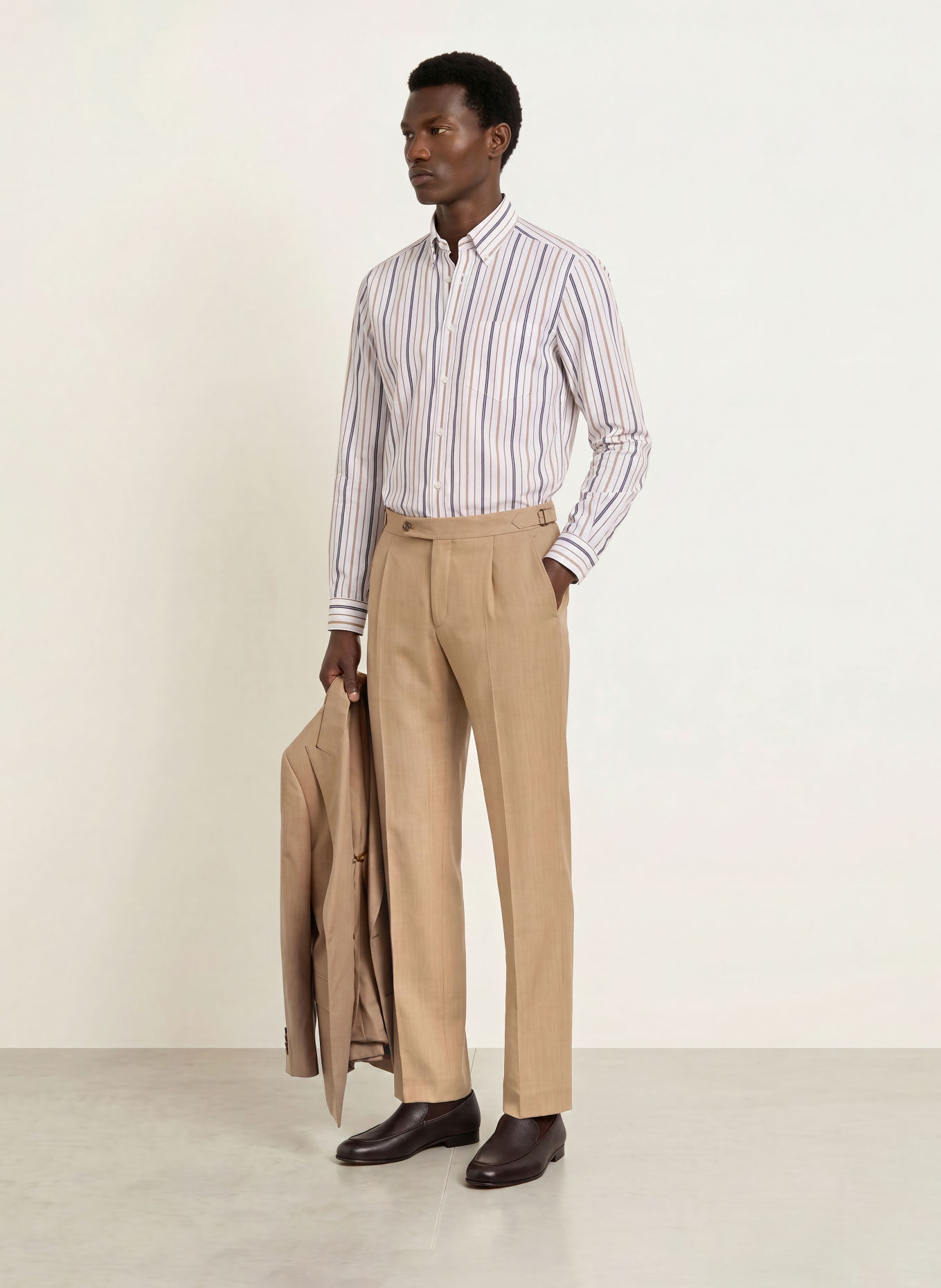BOSS Chemise LIAM coupe classique: BLANC / CHAMEAU / NOIR