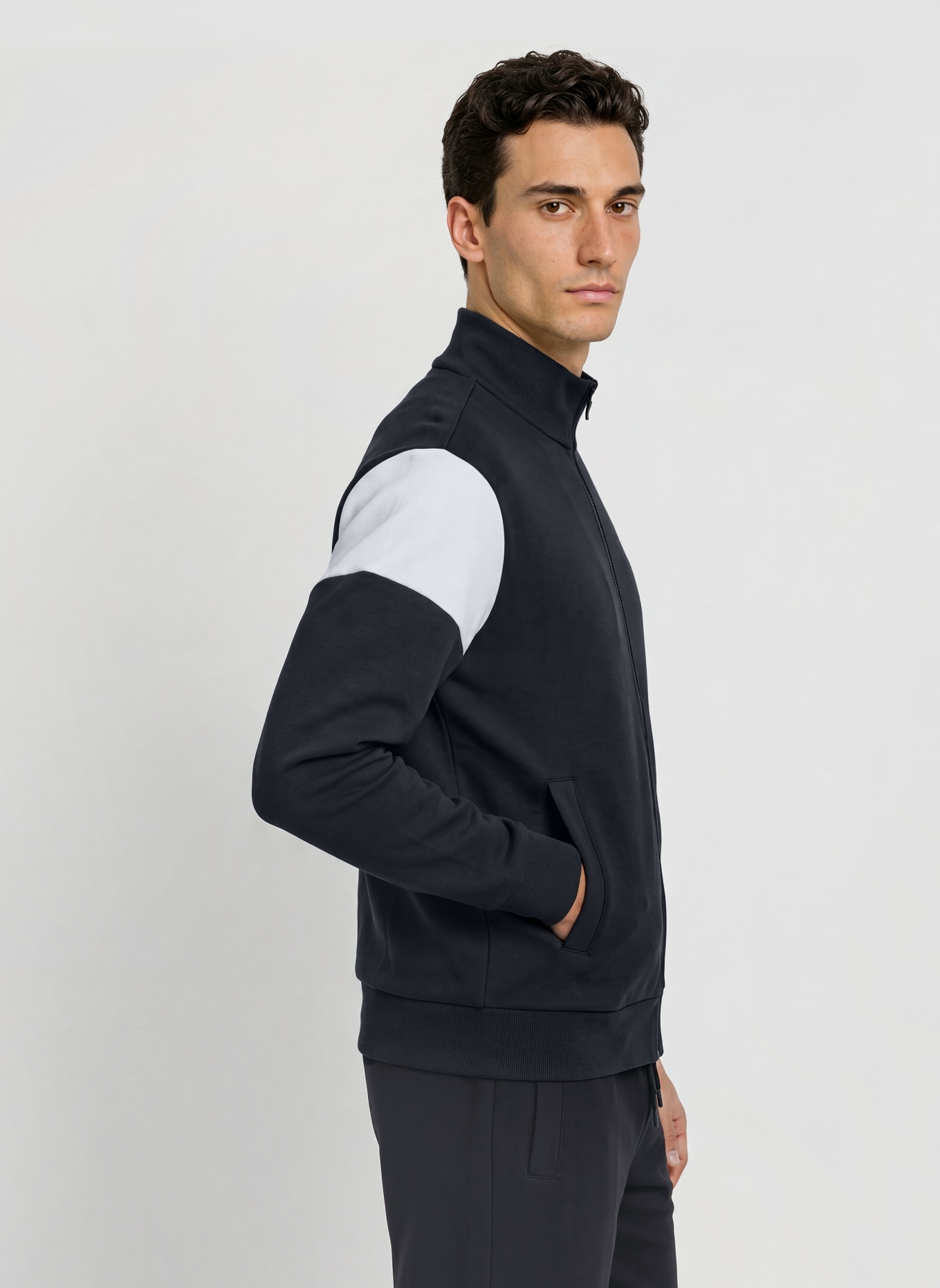 BOSS UNION SKAZ Training Jacket: DARK BLUE / WHITE
