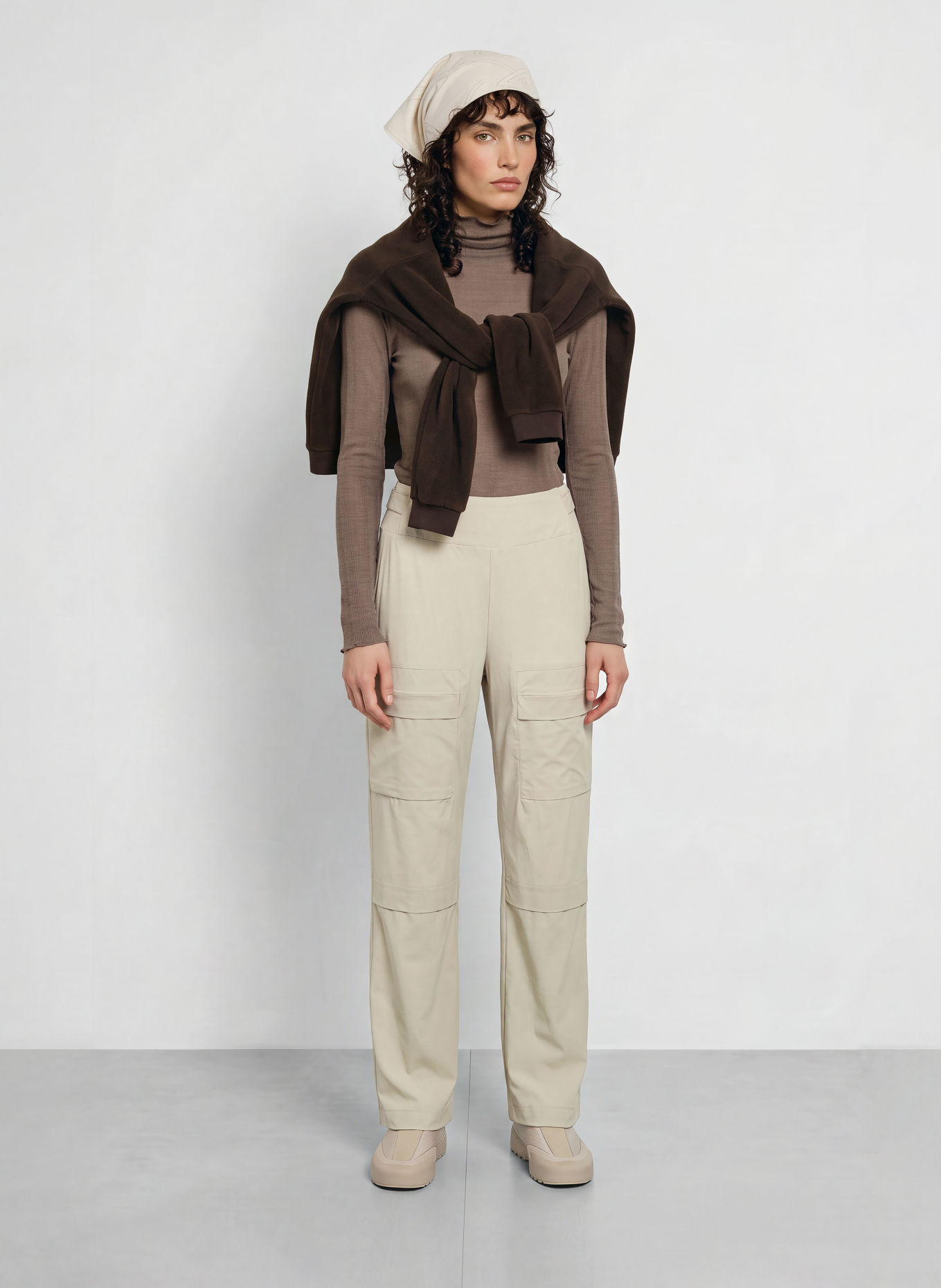 JEANNE BARET Colshirt NAVARINO: BRUIN