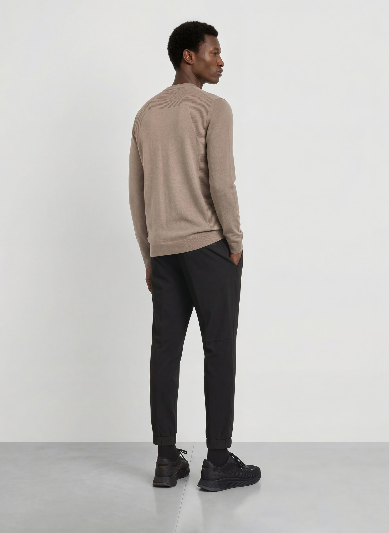 BOSS Pullover MOMENTUM-LITE: KHAKI