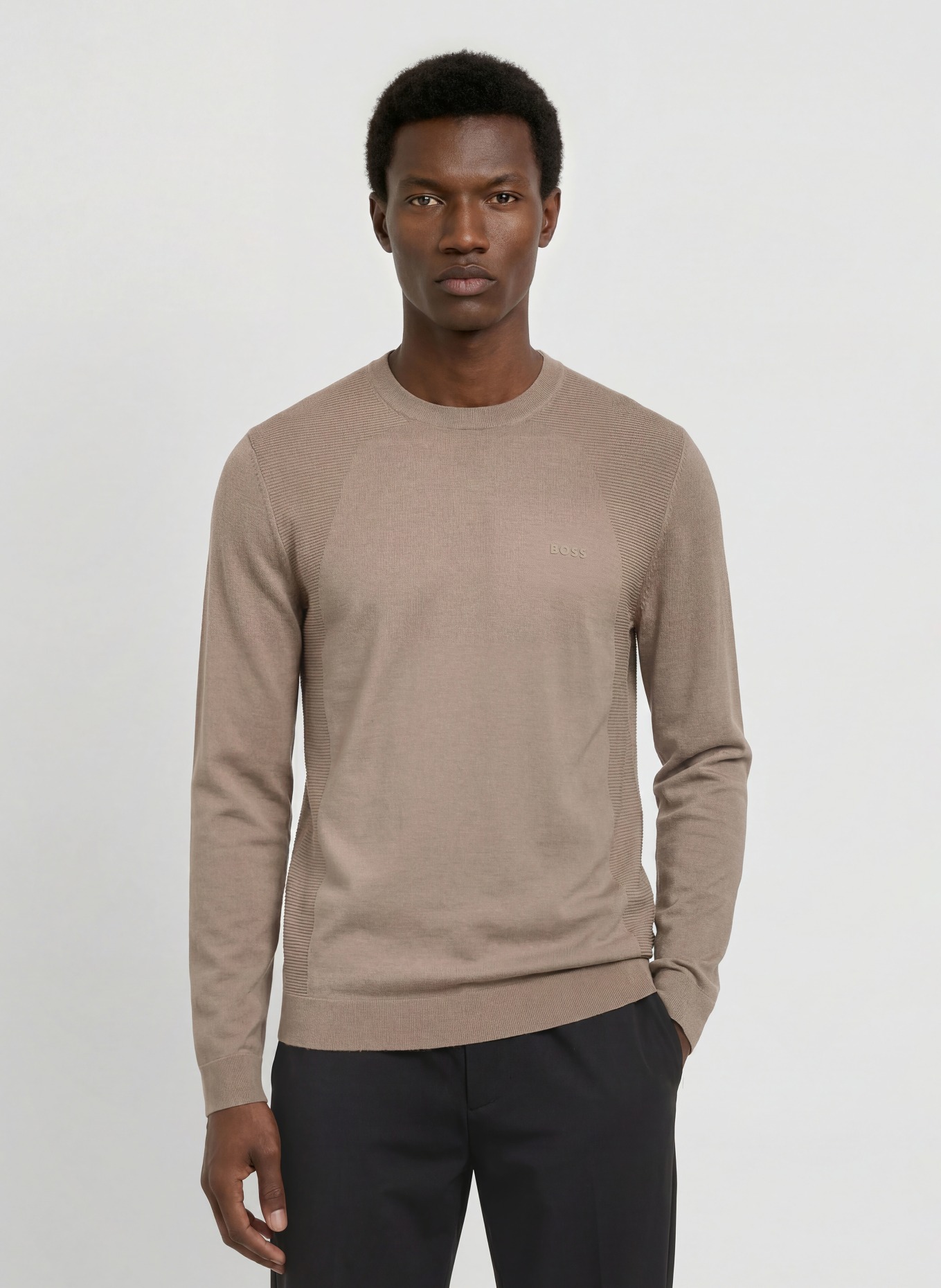 BOSS Pullover MOMENTUM-LITE: KHAKI