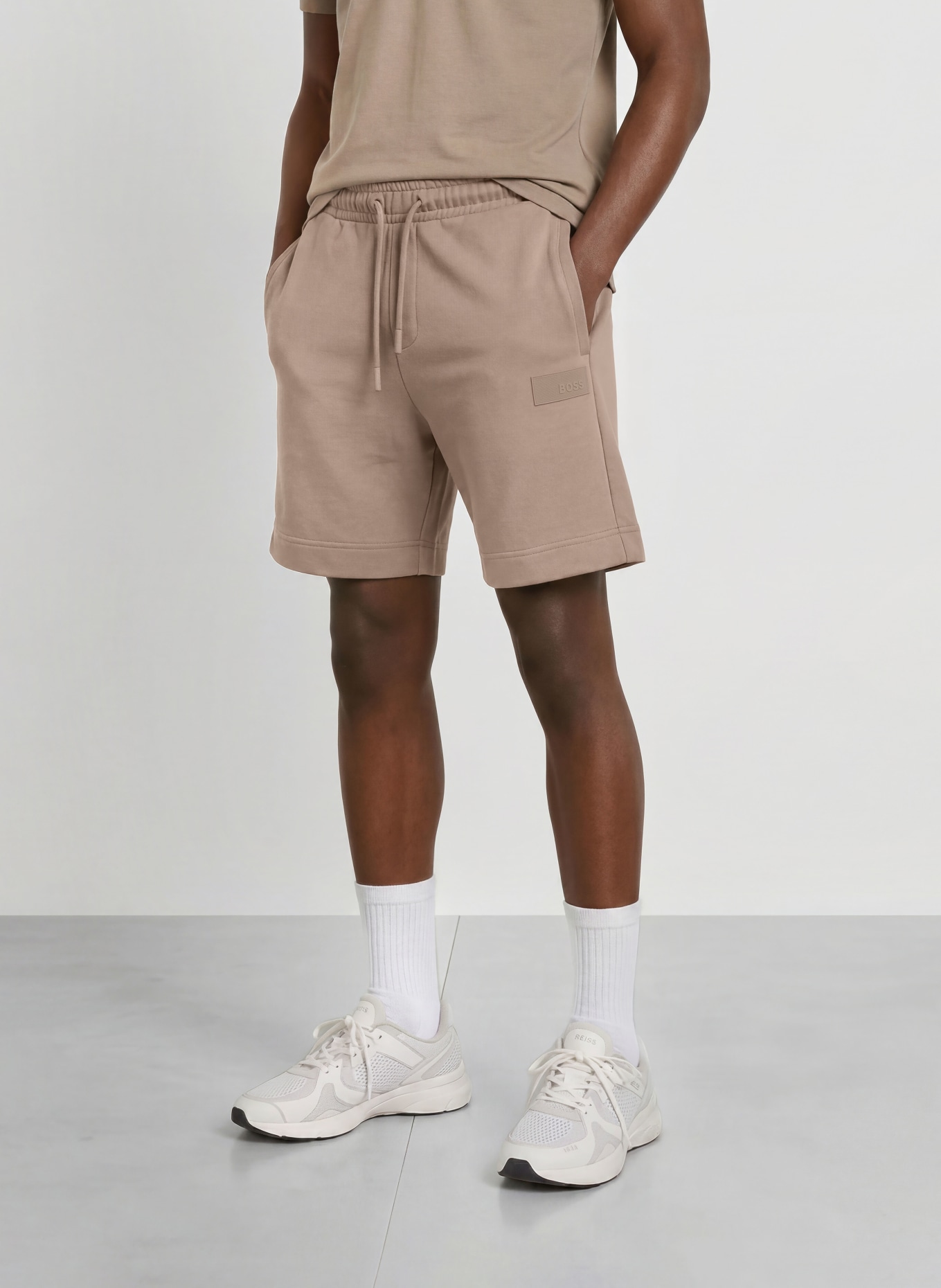 BOSS Sweatshorts JT: KHAKI