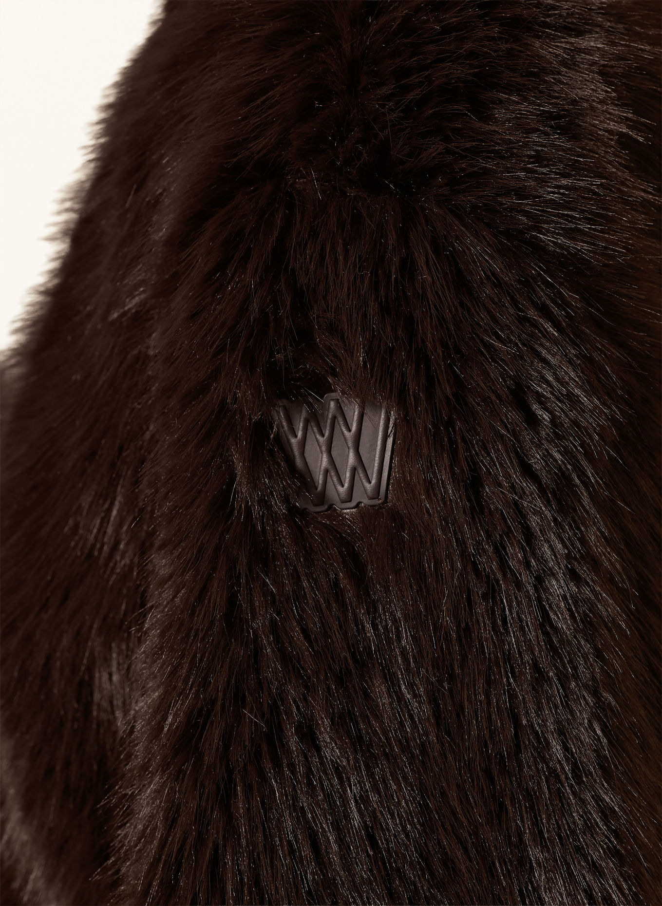 WE NORWEGIANS Ski-jas DOVRE van imitatiebont: BRUIN