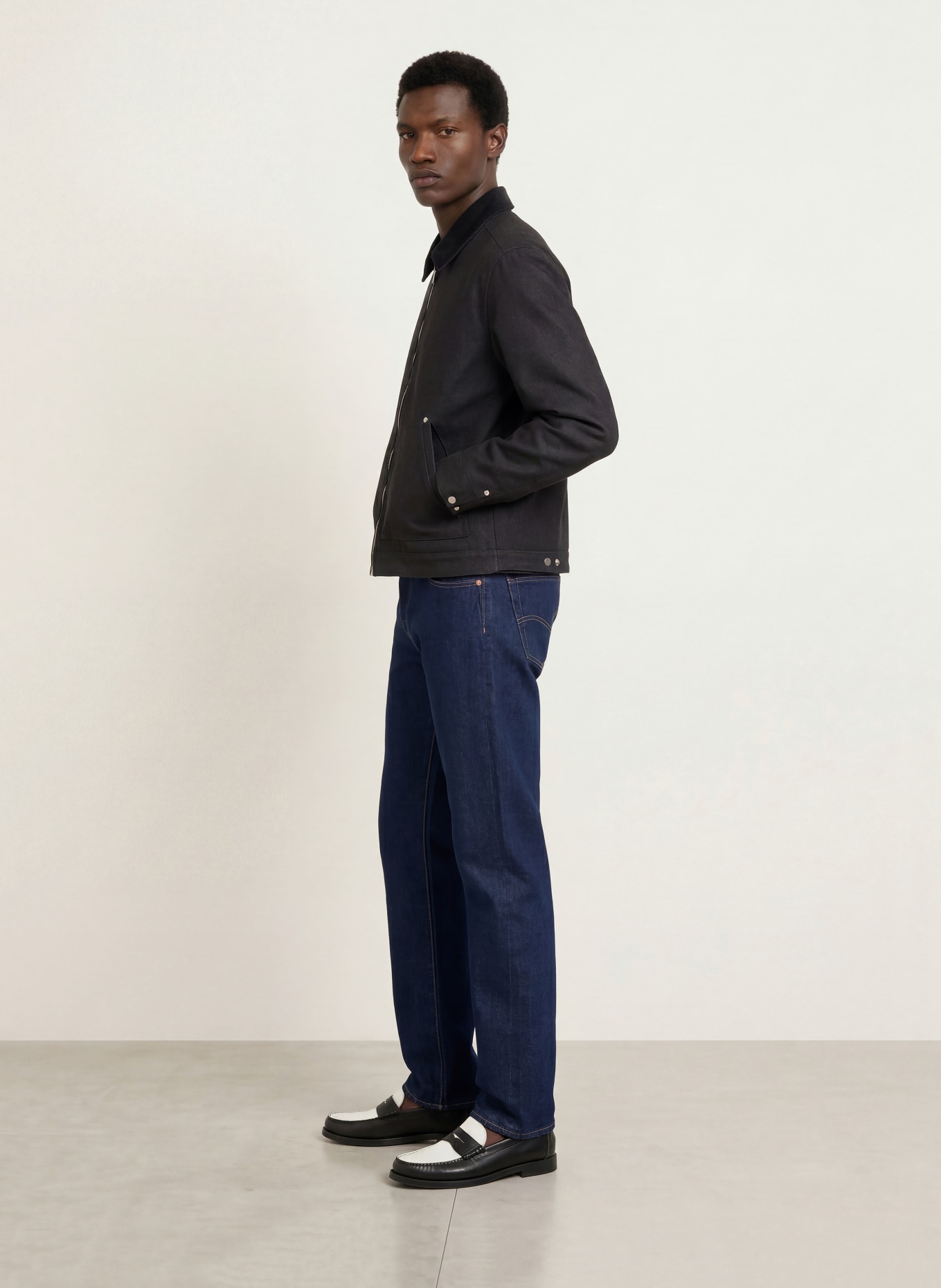 Levi's® Jeans 501 Regular Fit: 83 Med Indigo - Flat Finish