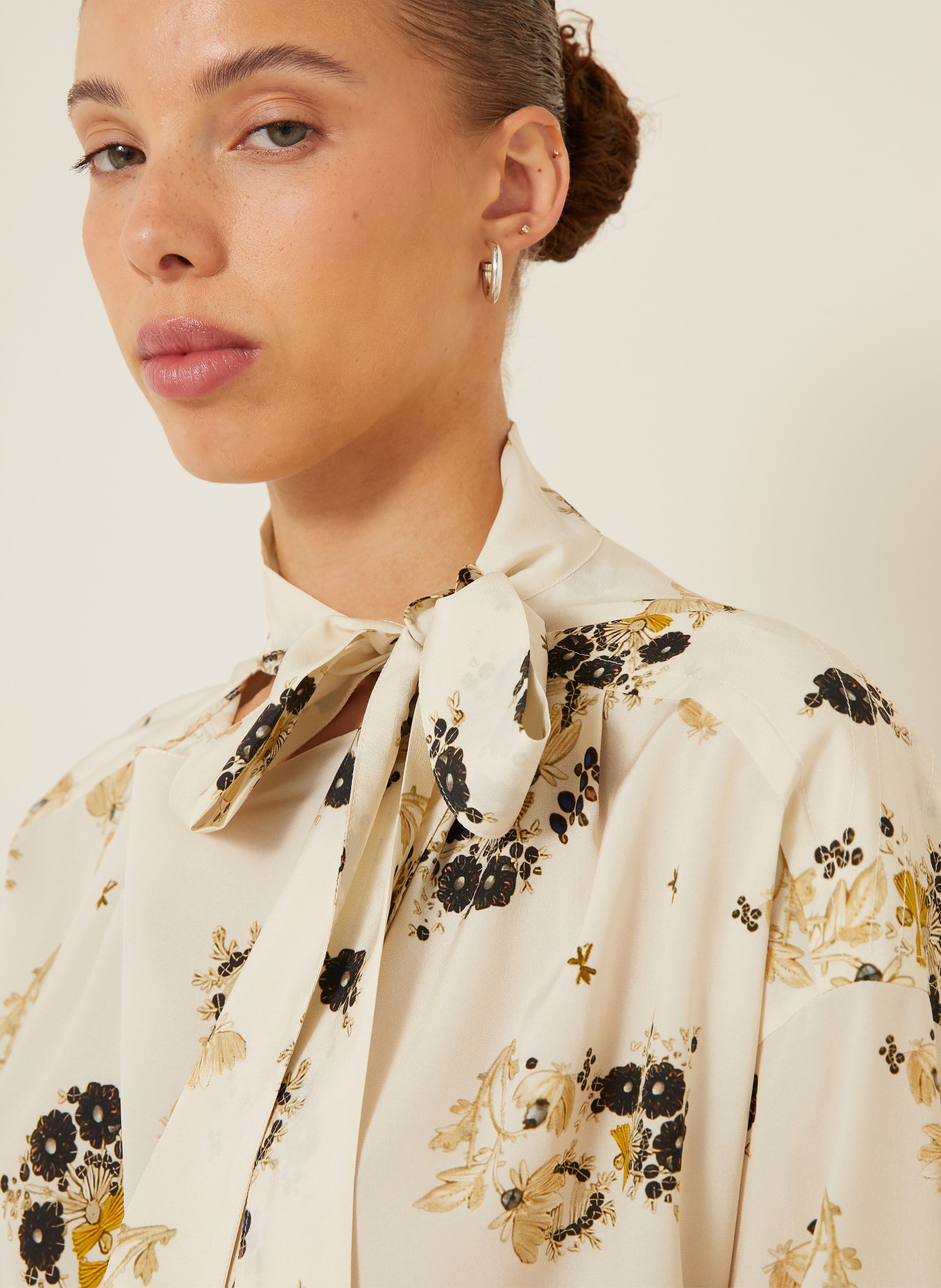 ISABEL MARANT FEDRY Tie-neck blouse with Silk: ECRU / DARK YELLOW / BLACK