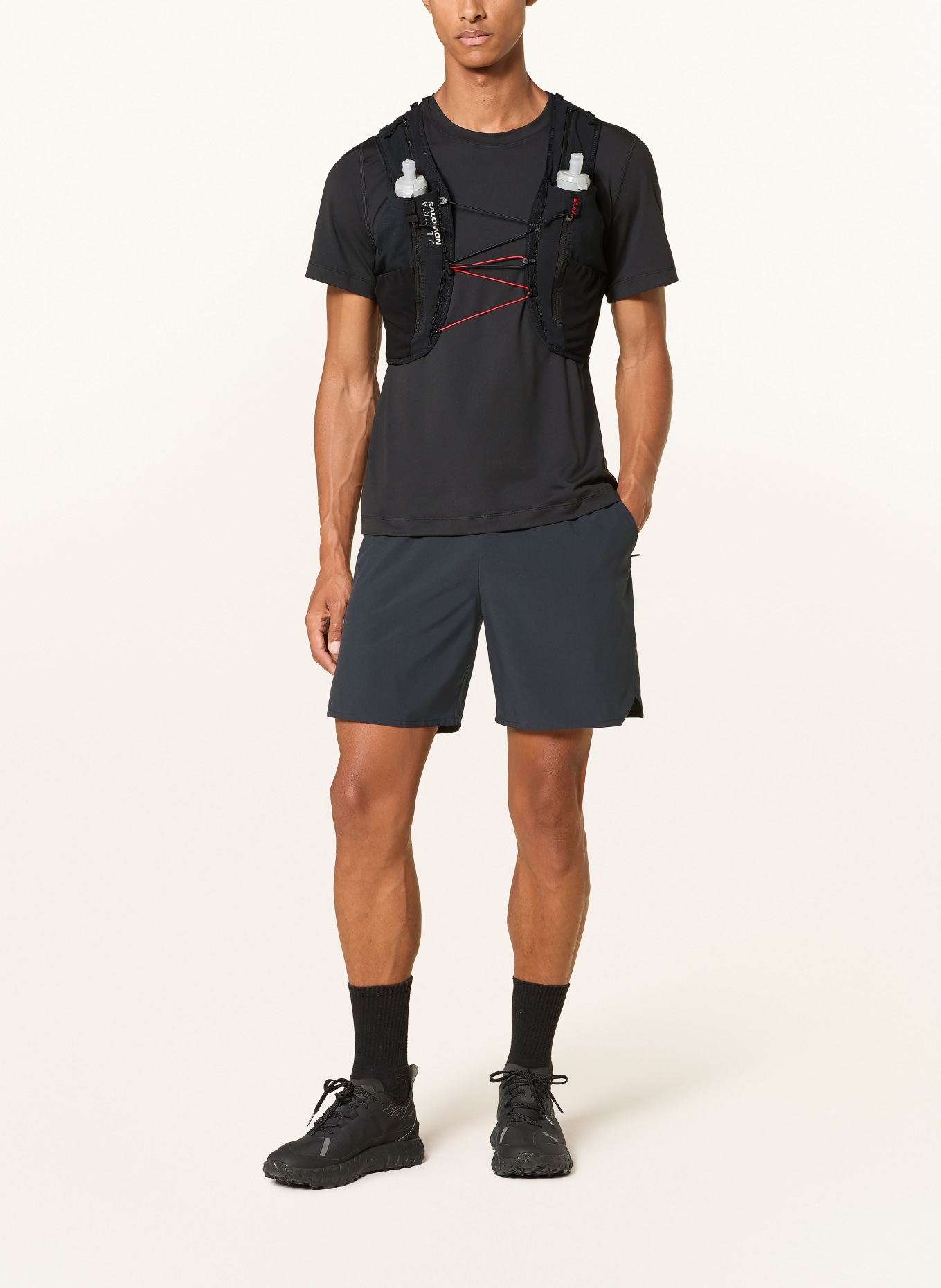 SALOMON Hardloopbodywarmer S/LAB ULTRA 12: ZWART