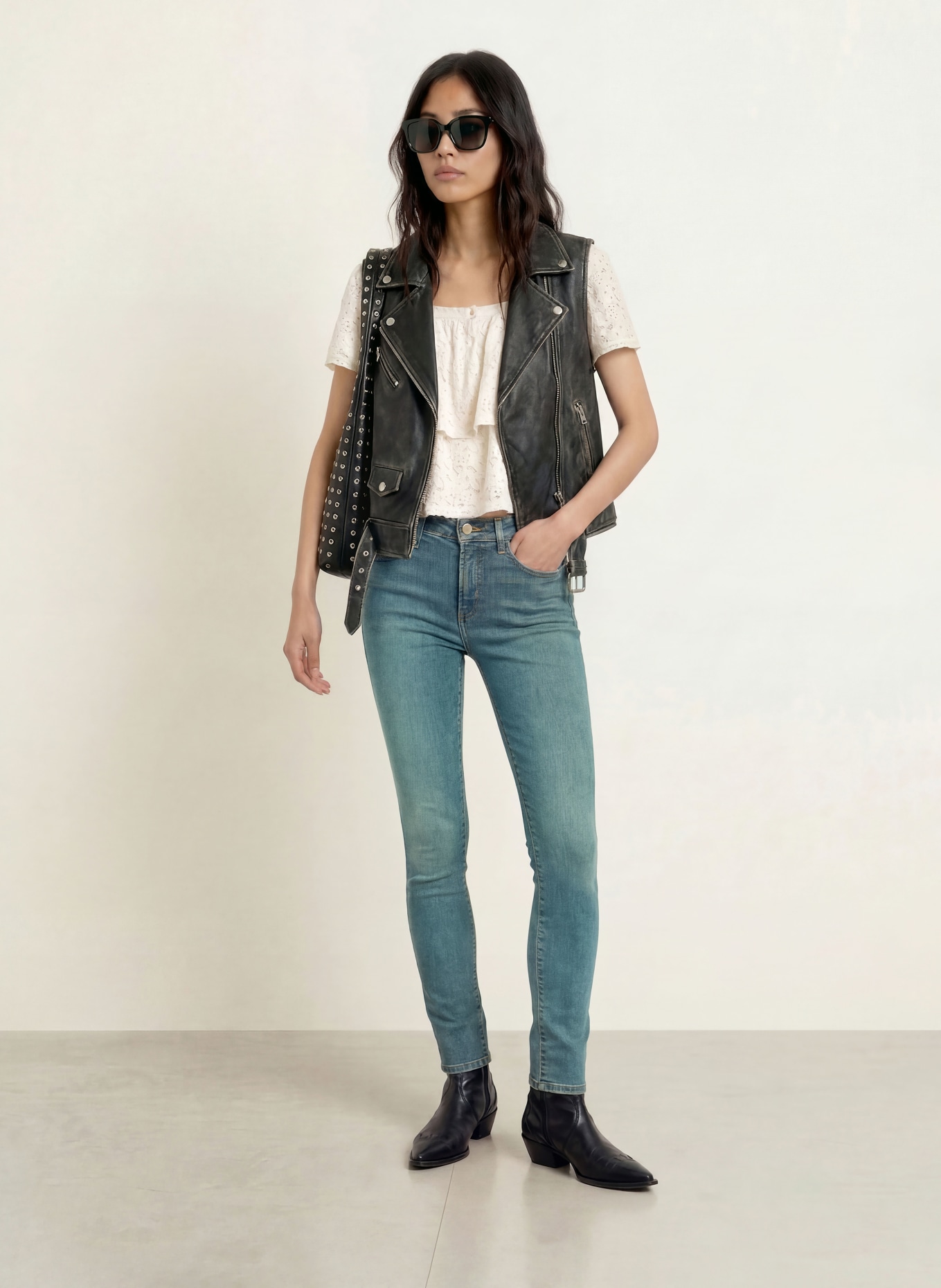 Levi's® Skinny džíny 311 SHAPING SKINNY: 64 Med Indigo - Worn In