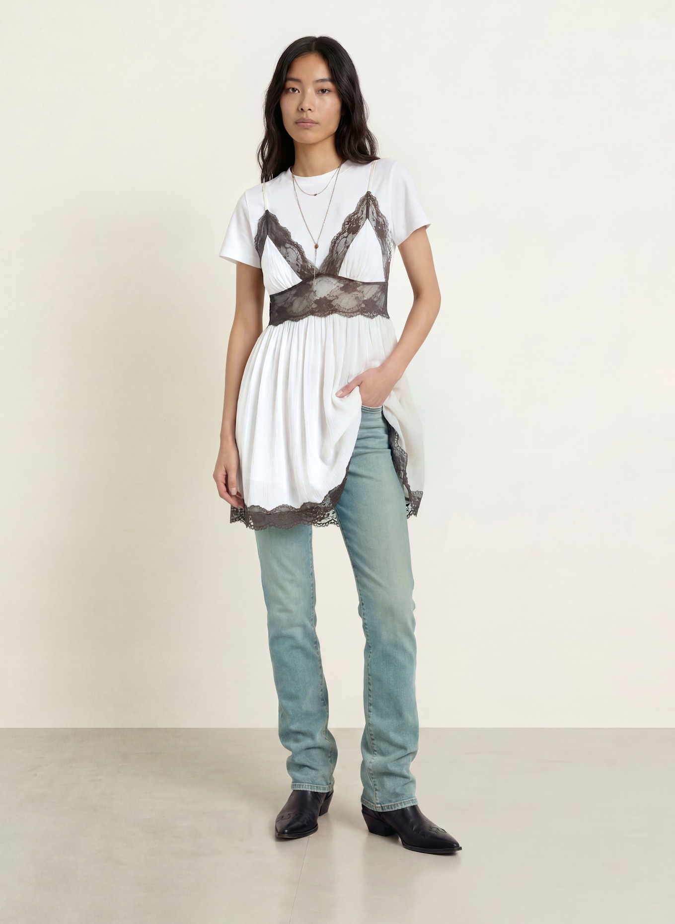 Levi's® Blugi drepți 314 SHAPING STRAIGHT: 35 Med Indigo - Worn In