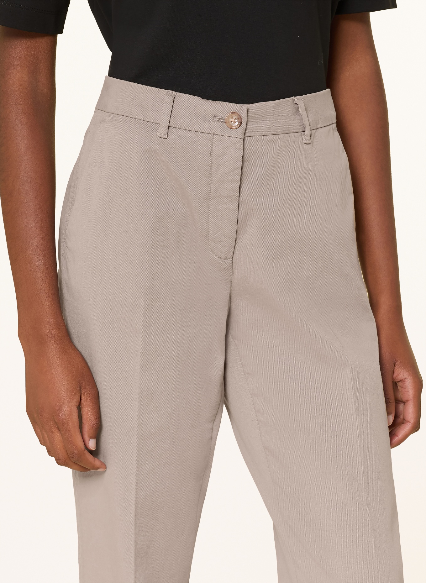 windsor. Chino: TAUPE