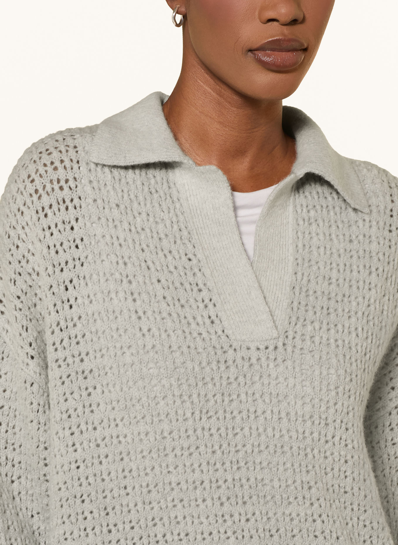 windsor. Sweater: LIGHT GRAY