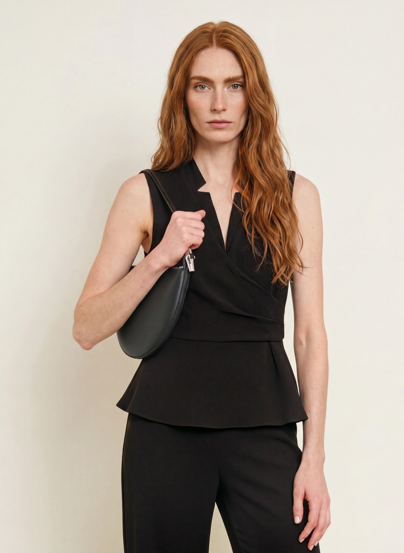 ADRIANNA PAPELL Jumpsuit: SCHWARZ