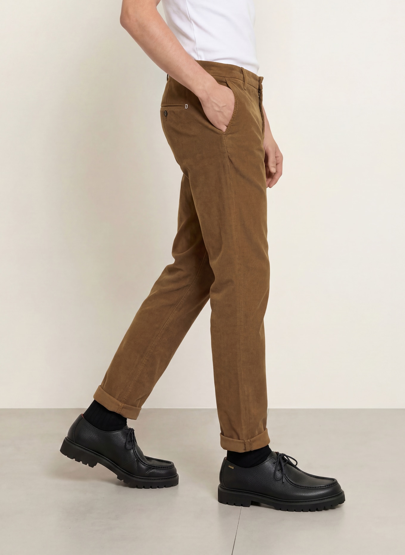 Dondup Cordbroek GAUBERT Slim Fit: MARRON FONCÉ