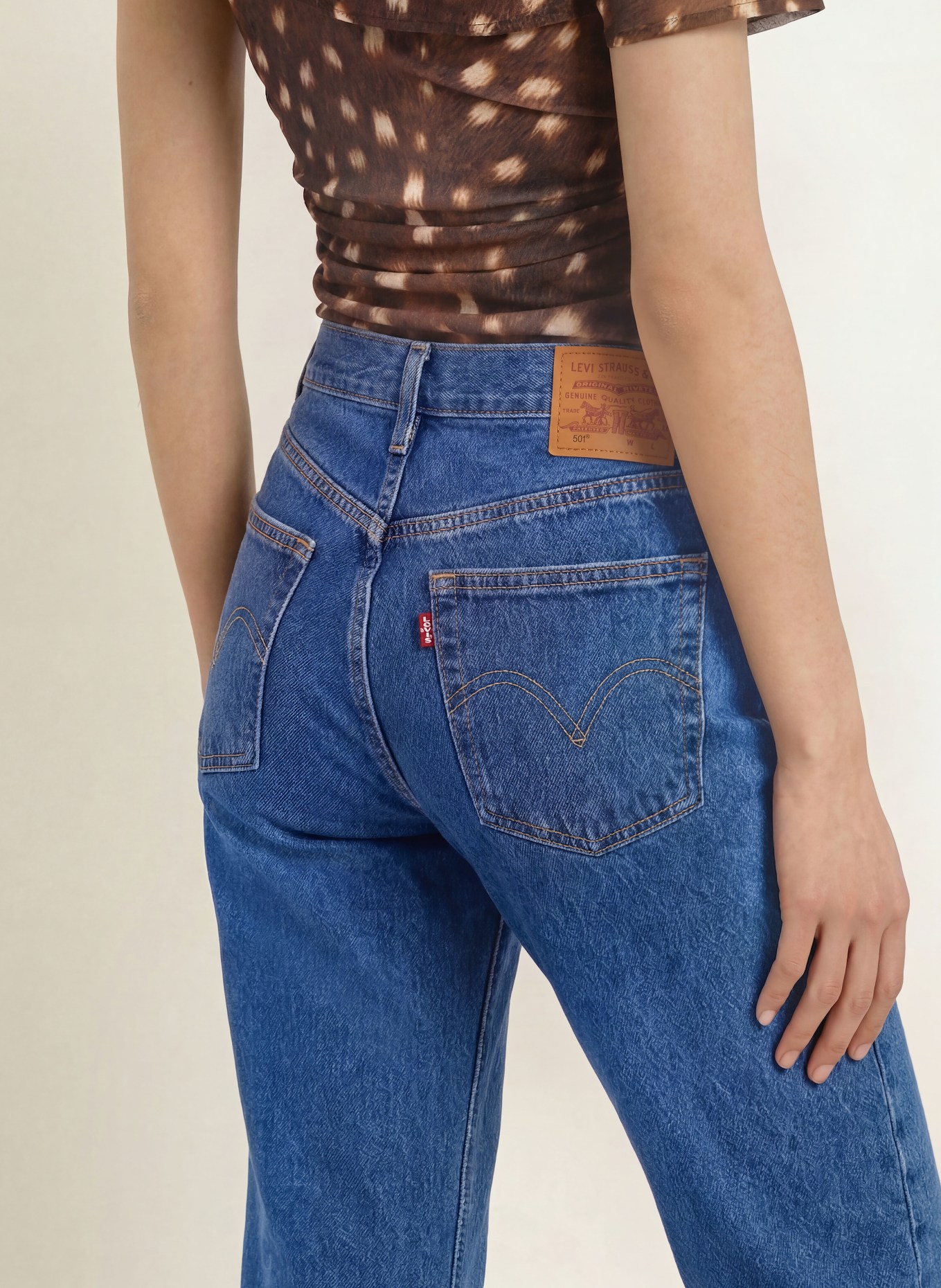 Levi's® Straight Jeans 501 CROPPED: 10 Med Indigo - Flat Finish