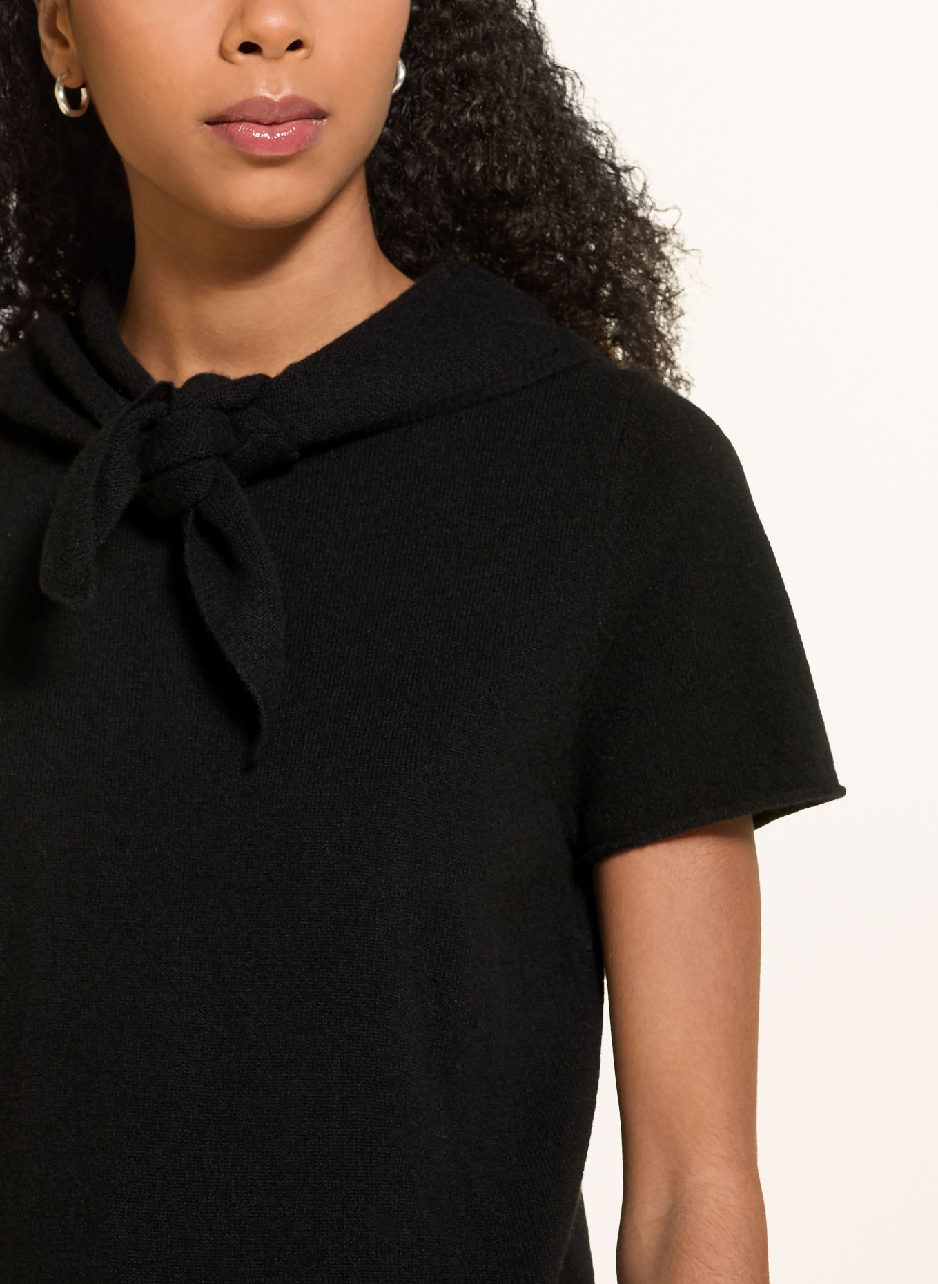 MRS & HUGS Strickshirt aus Cashmere mit abnehmbarem Schal: SCHWARZ