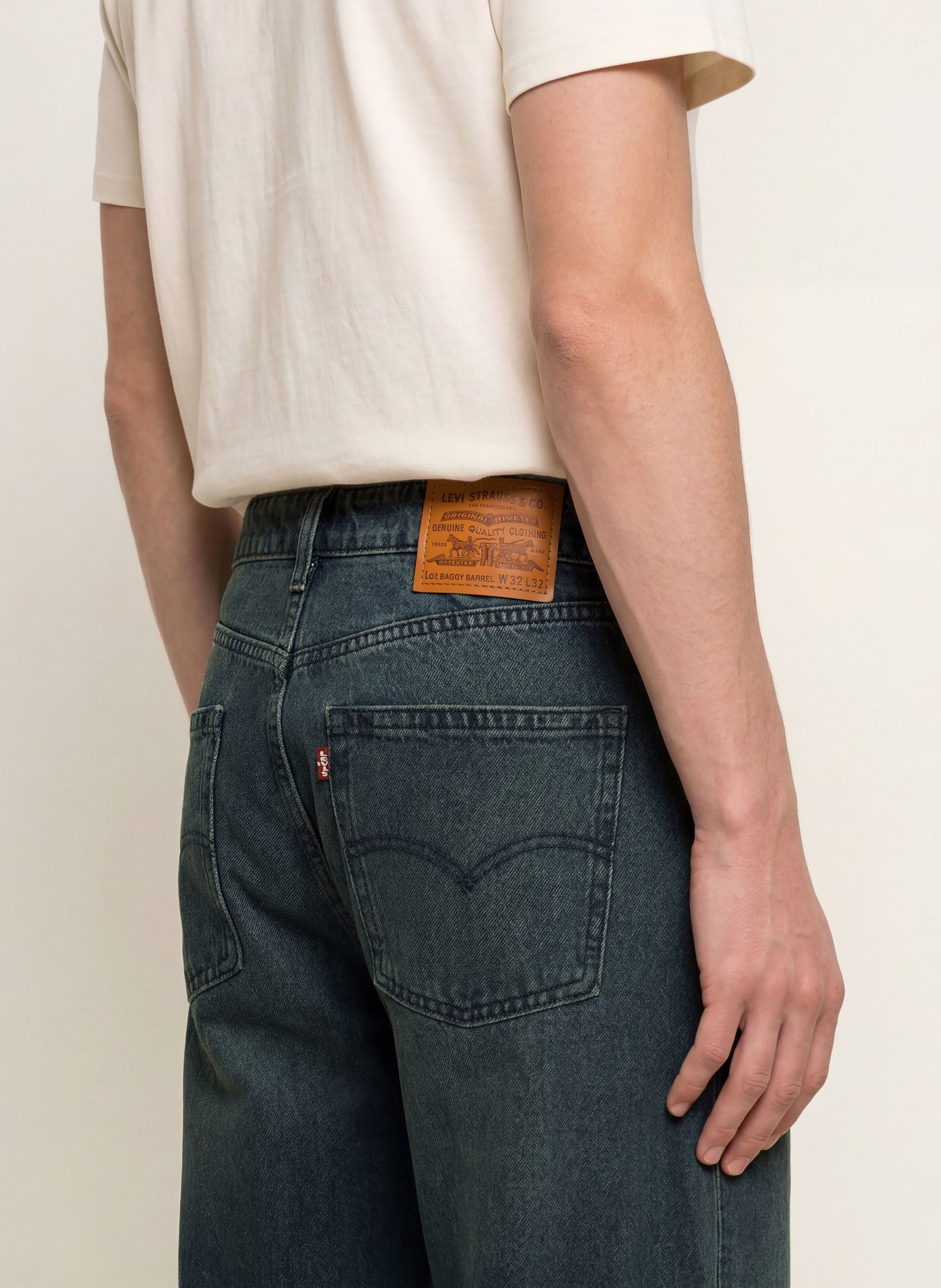 Levi's® Jeans Baggy Barrel Fit: 10 Blues