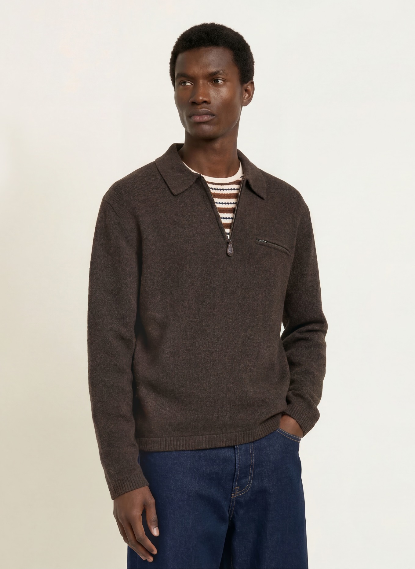 Levi's® Polo en maille, coupe décontractée: MARRON FONCÉ