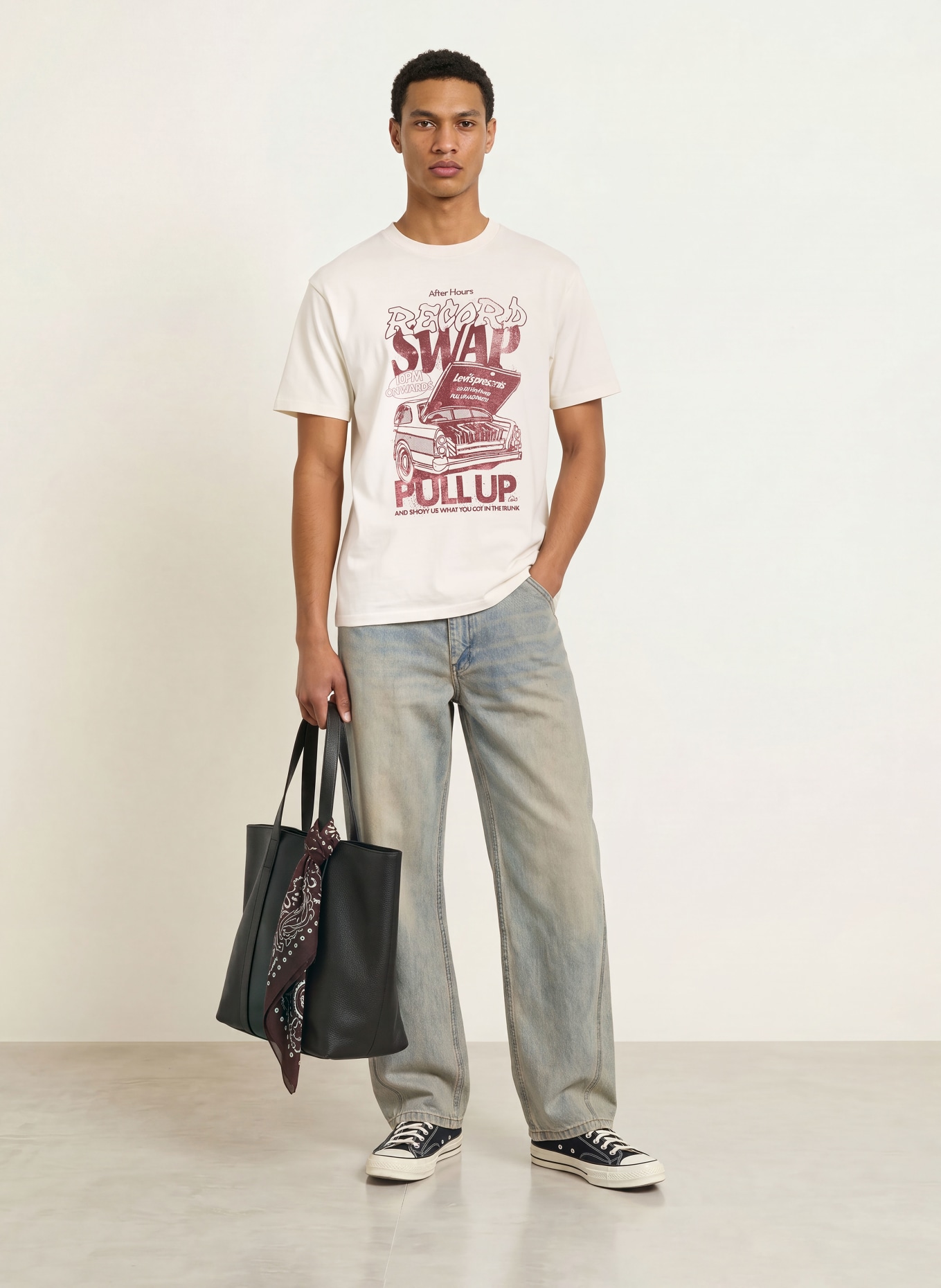 Levi's® T-shirt: VIT / BRUN