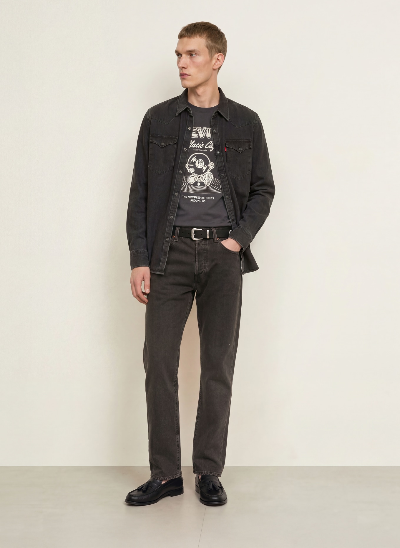 Levi's® BARSTOW Standard Fit Denim Shirt: BLACK