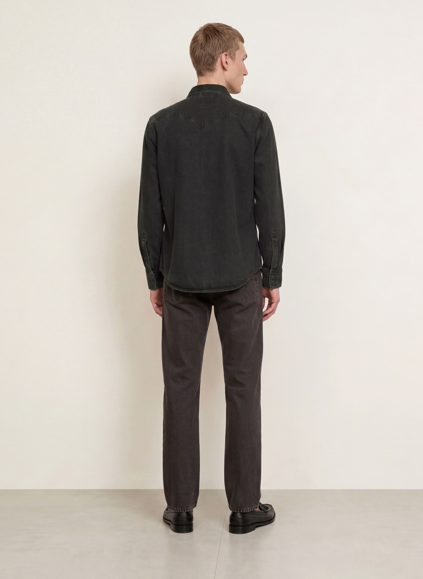 Levi's® BARSTOW Standard Fit Denim Shirt: BLACK