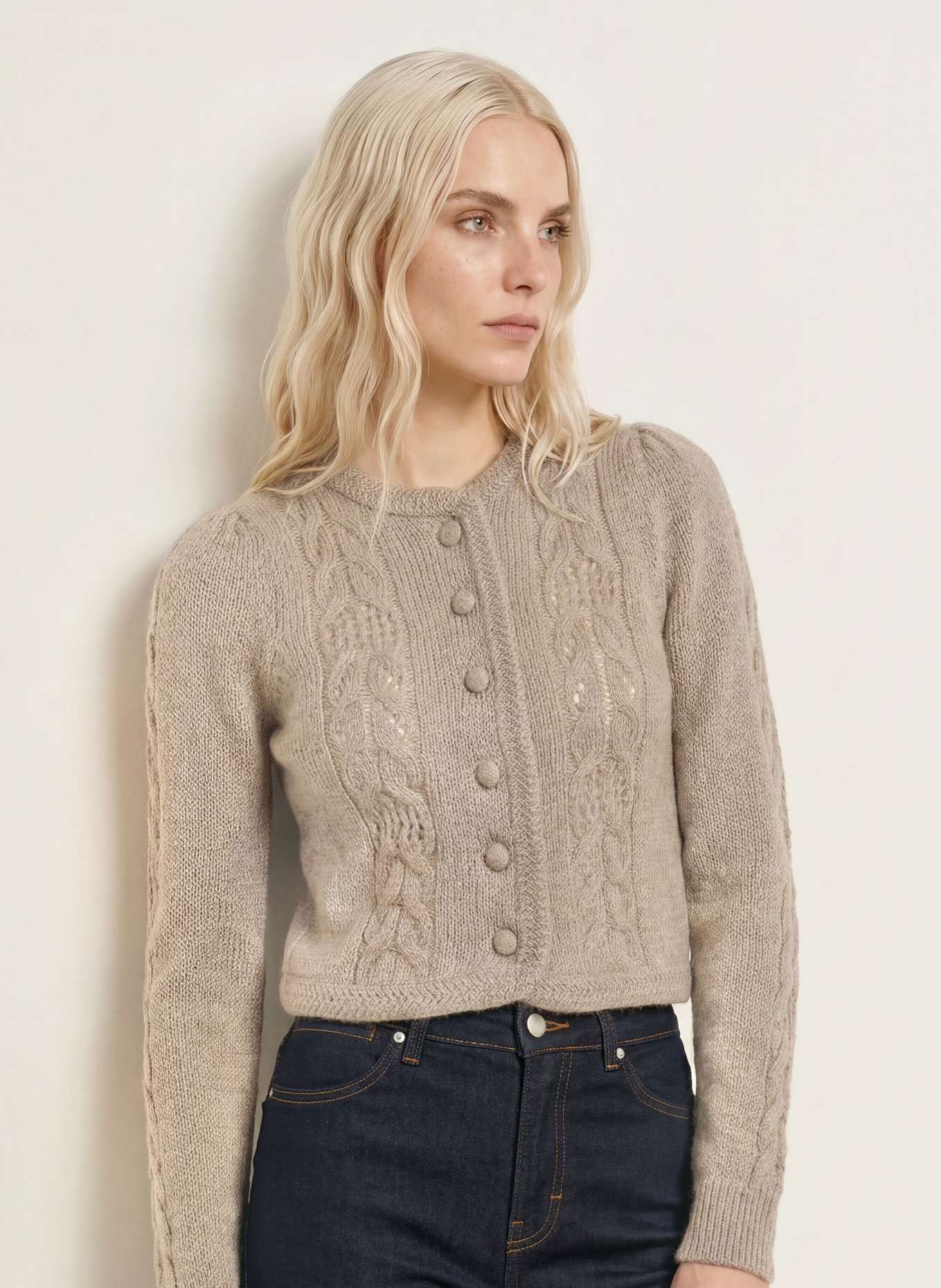 Johann & Johanna Cardigan din mohair: TAUPE