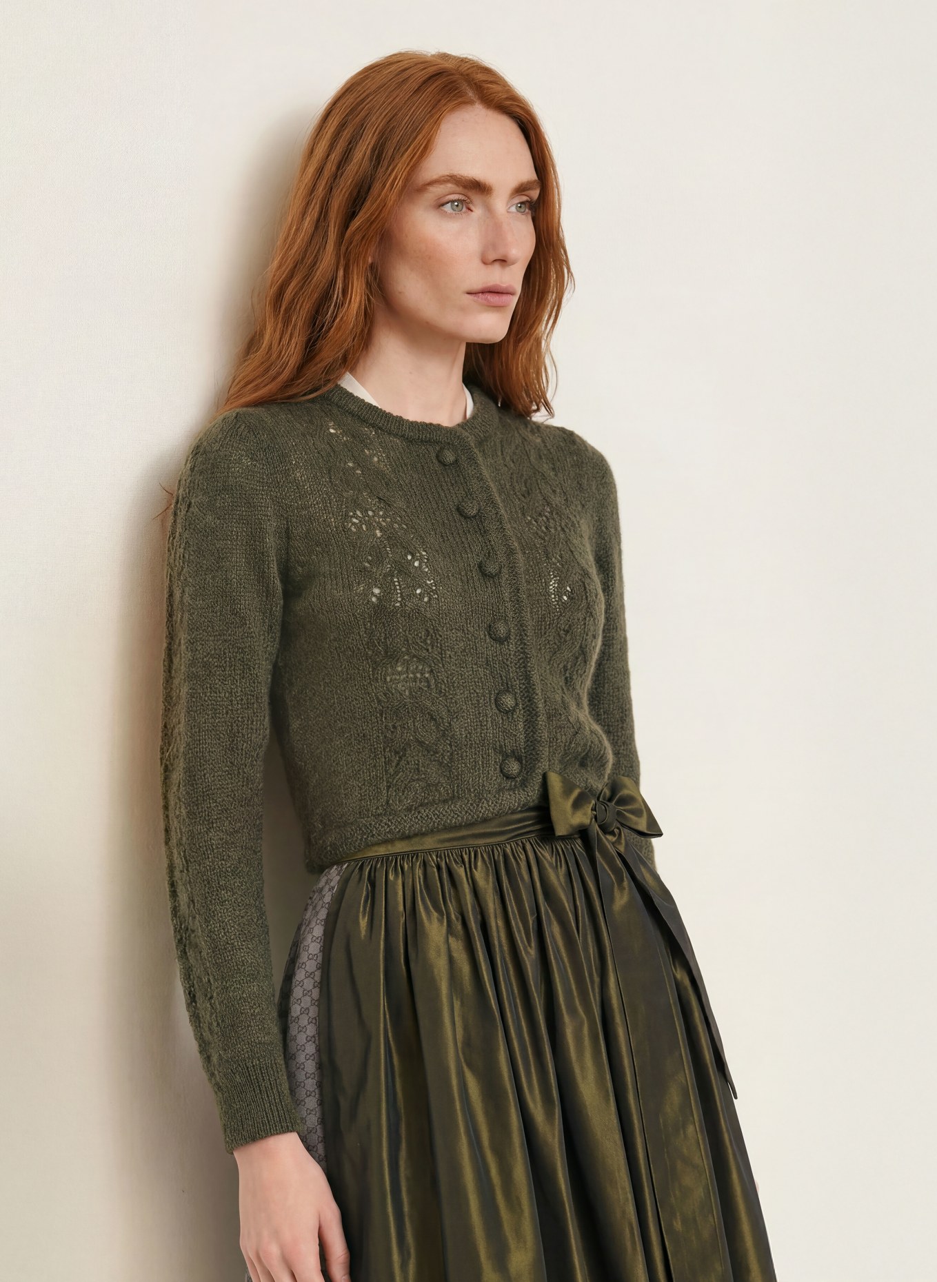 Johann & Johanna Cardigan din mohair: KAKI