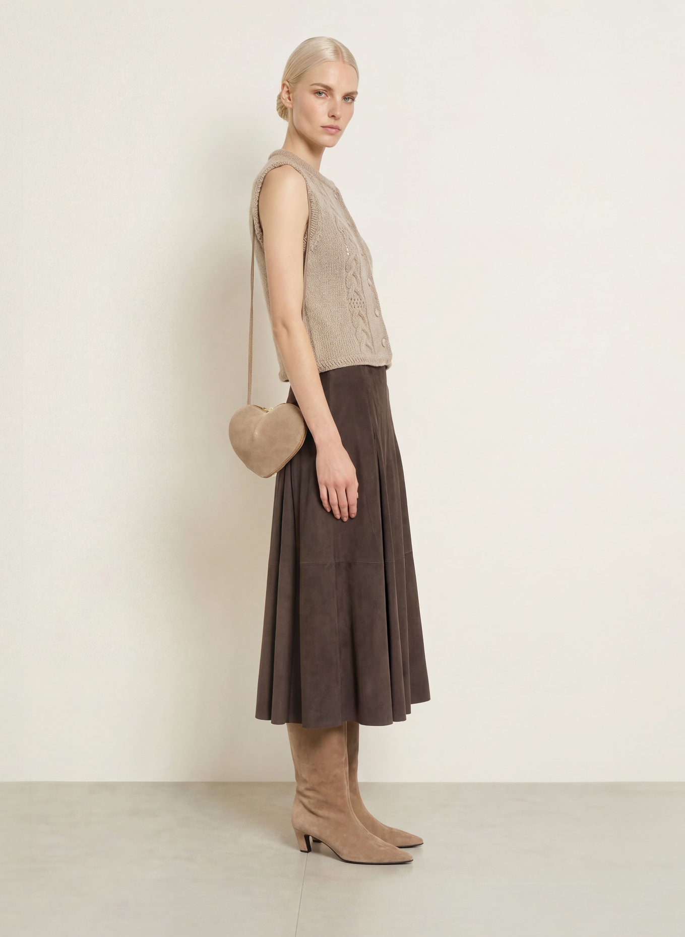 Johann & Johanna Mohair Knit Vest: TAUPE