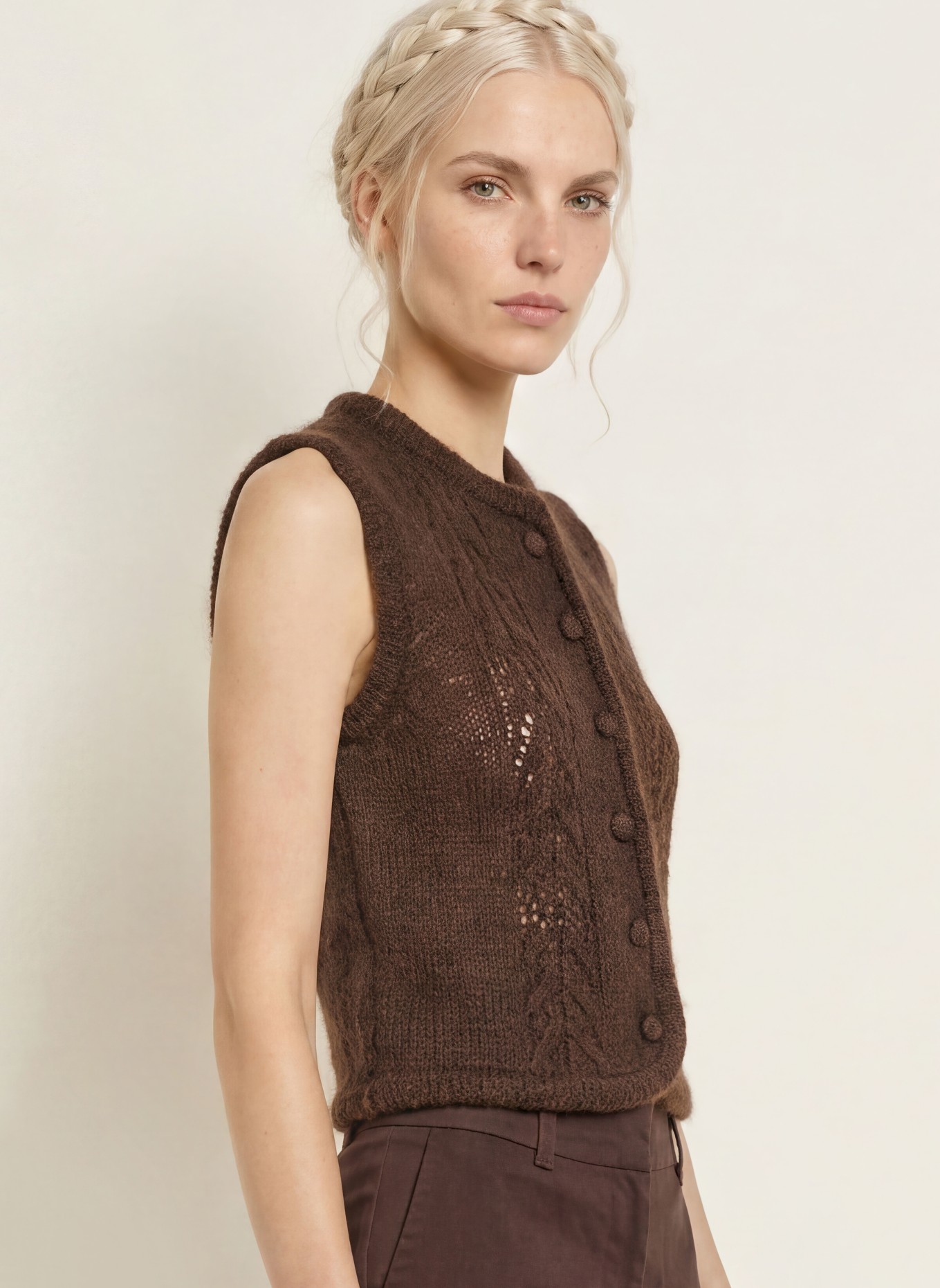 Johann & Johanna Mohair Knit Vest: DARK BROWN