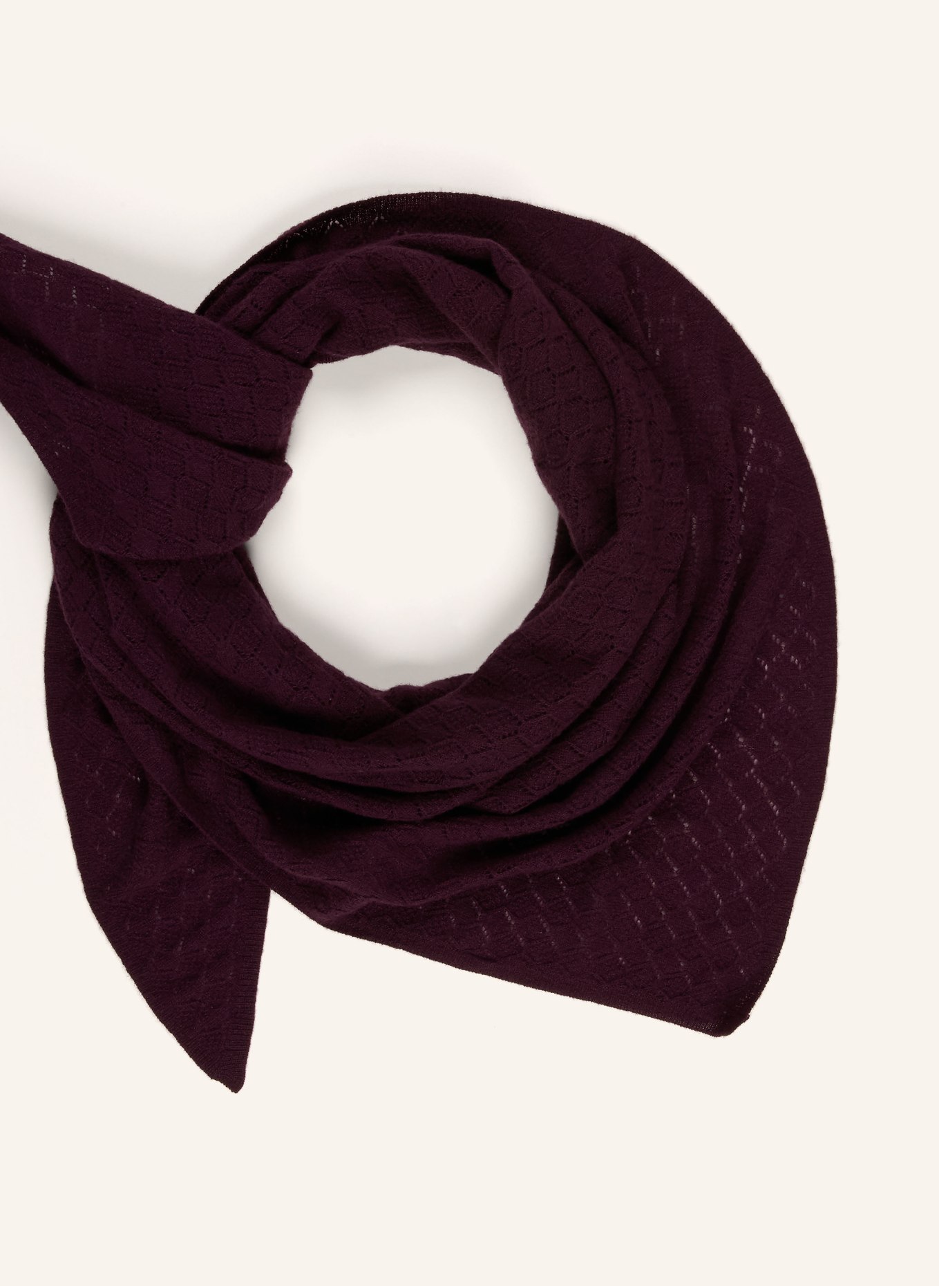 Johann & Johanna Triangular scarf: DARK PURPLE