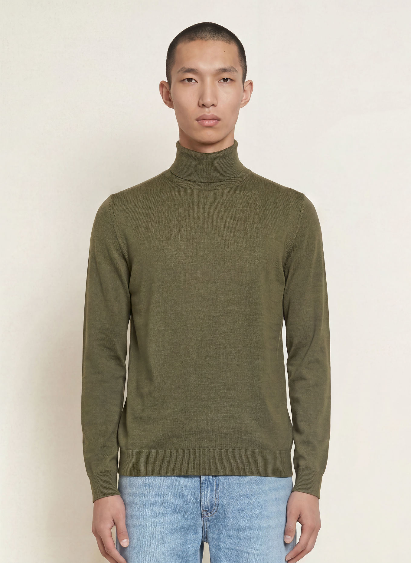 PAUL Rollkragenpullover aus Merinowolle: OLIV