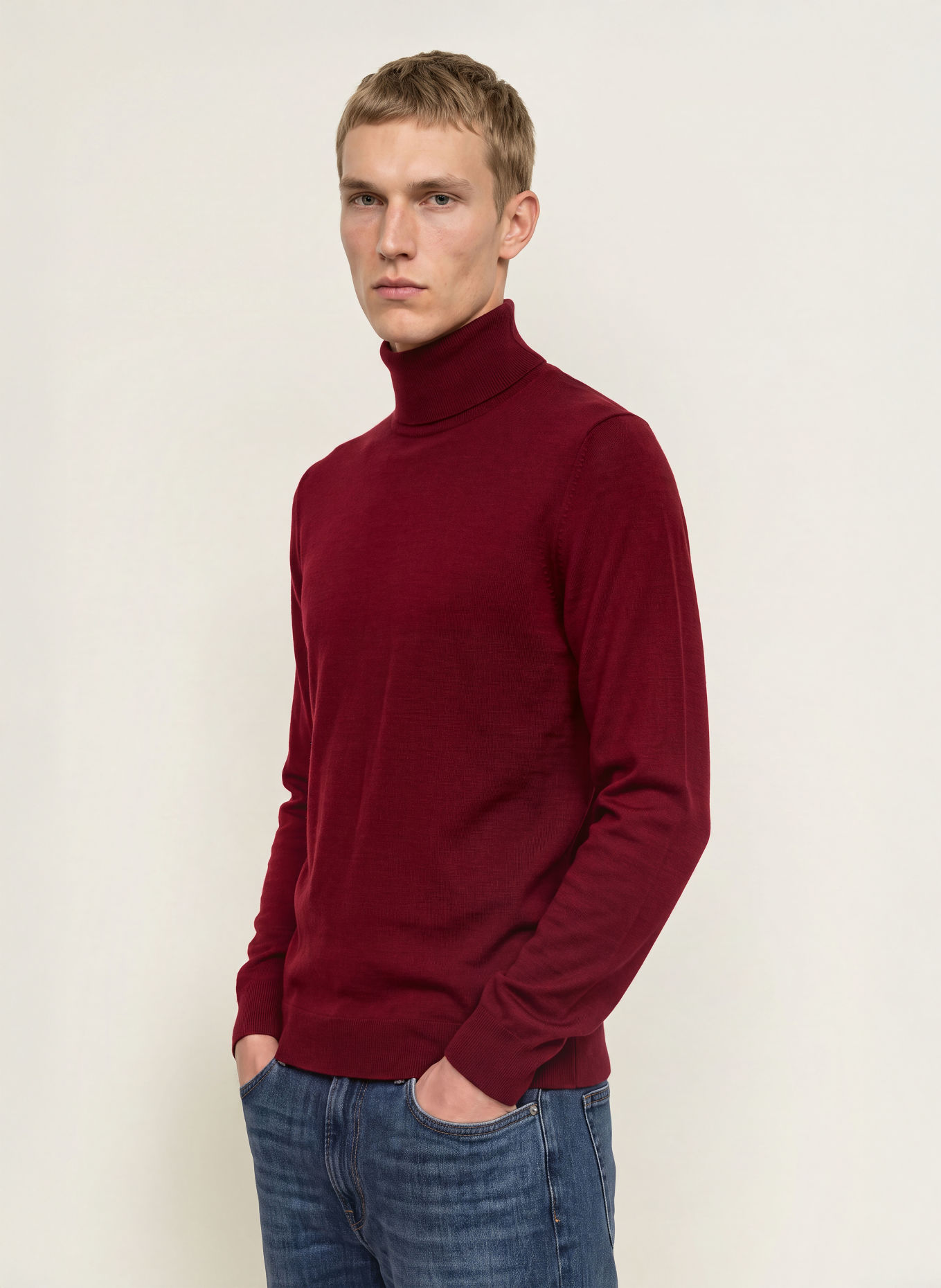 PAUL Rollkragenpullover aus Merinowolle: DUNKELROT